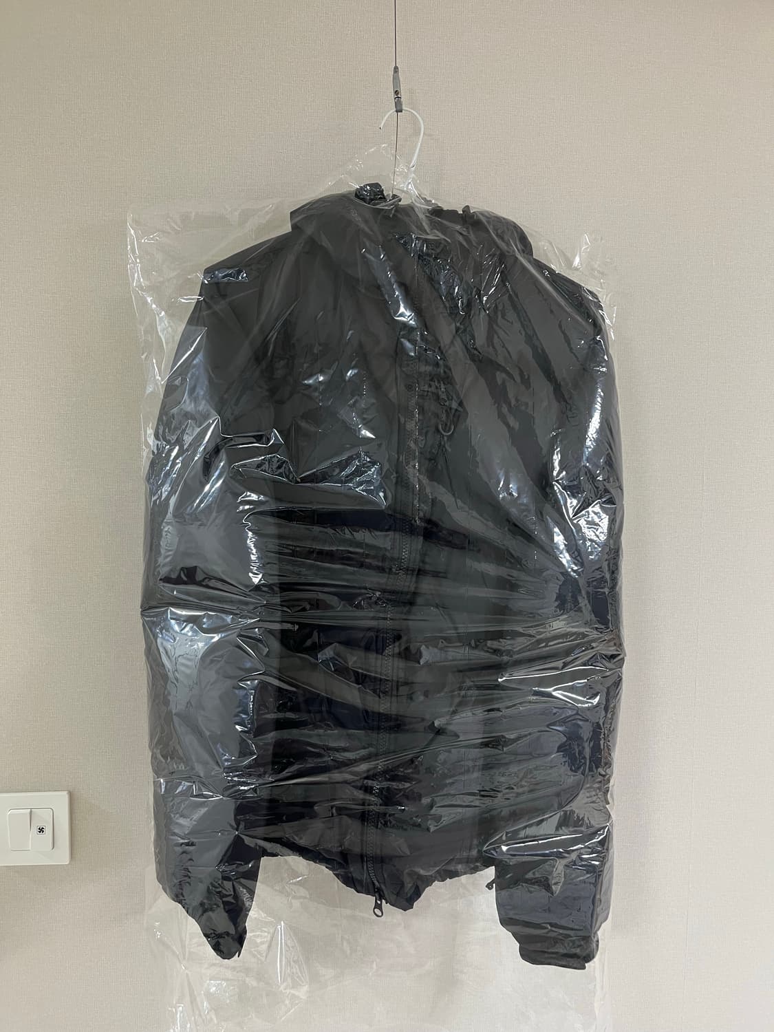 아웃스탠딩 패딩 POLAR GOOSE DOWN PARKA 상품이미지1