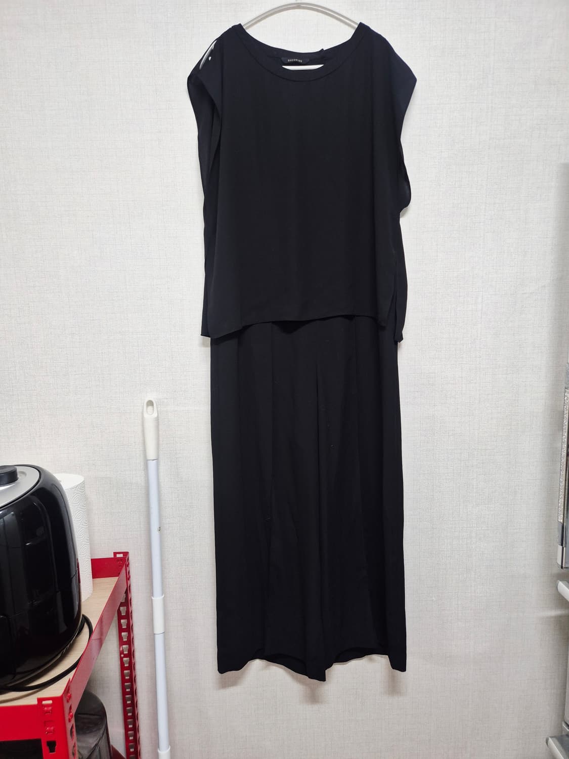 쉬즈미스 블랙 점프수트 상품이미지1