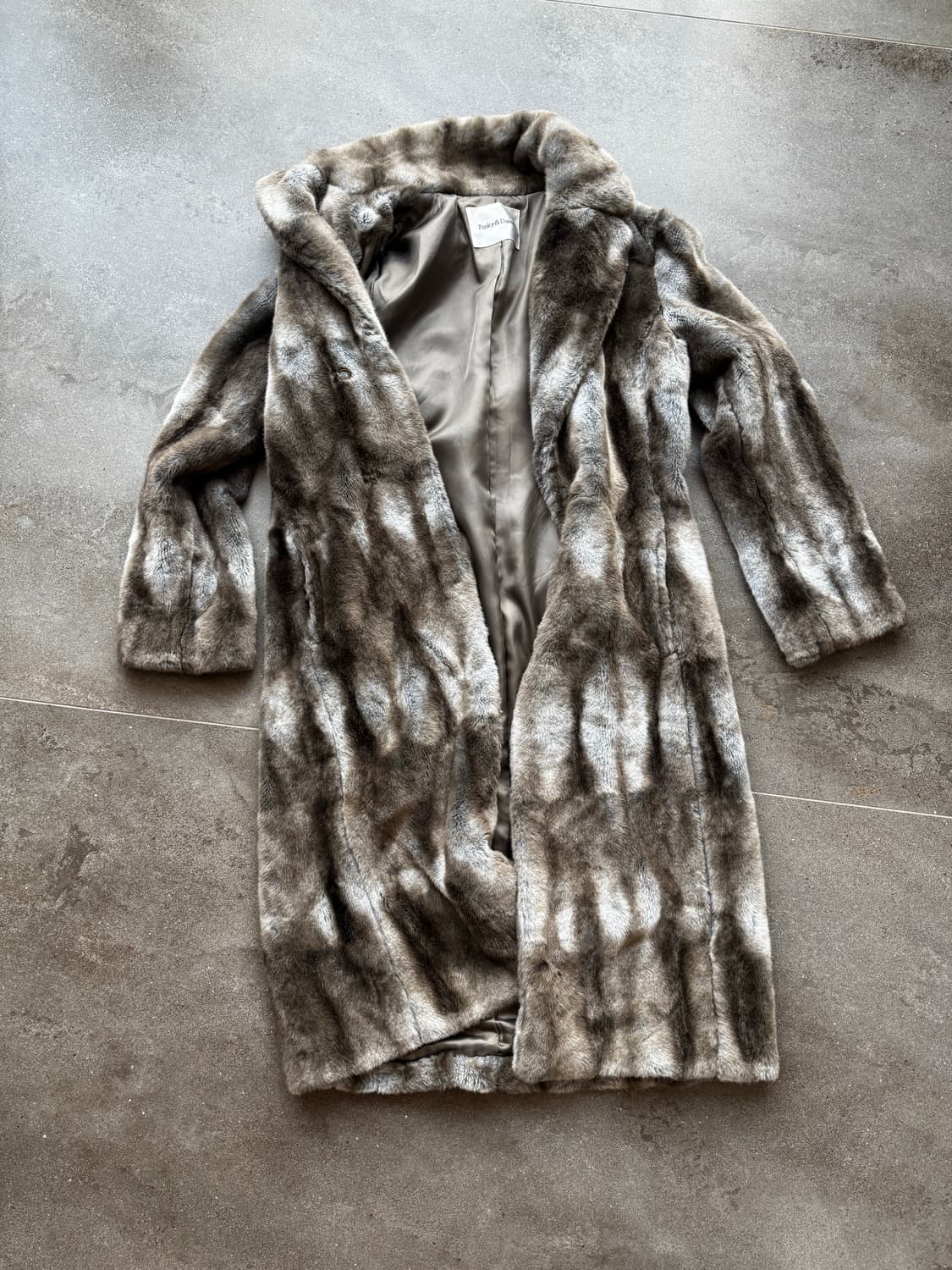Vintage fur coat 상품이미지1