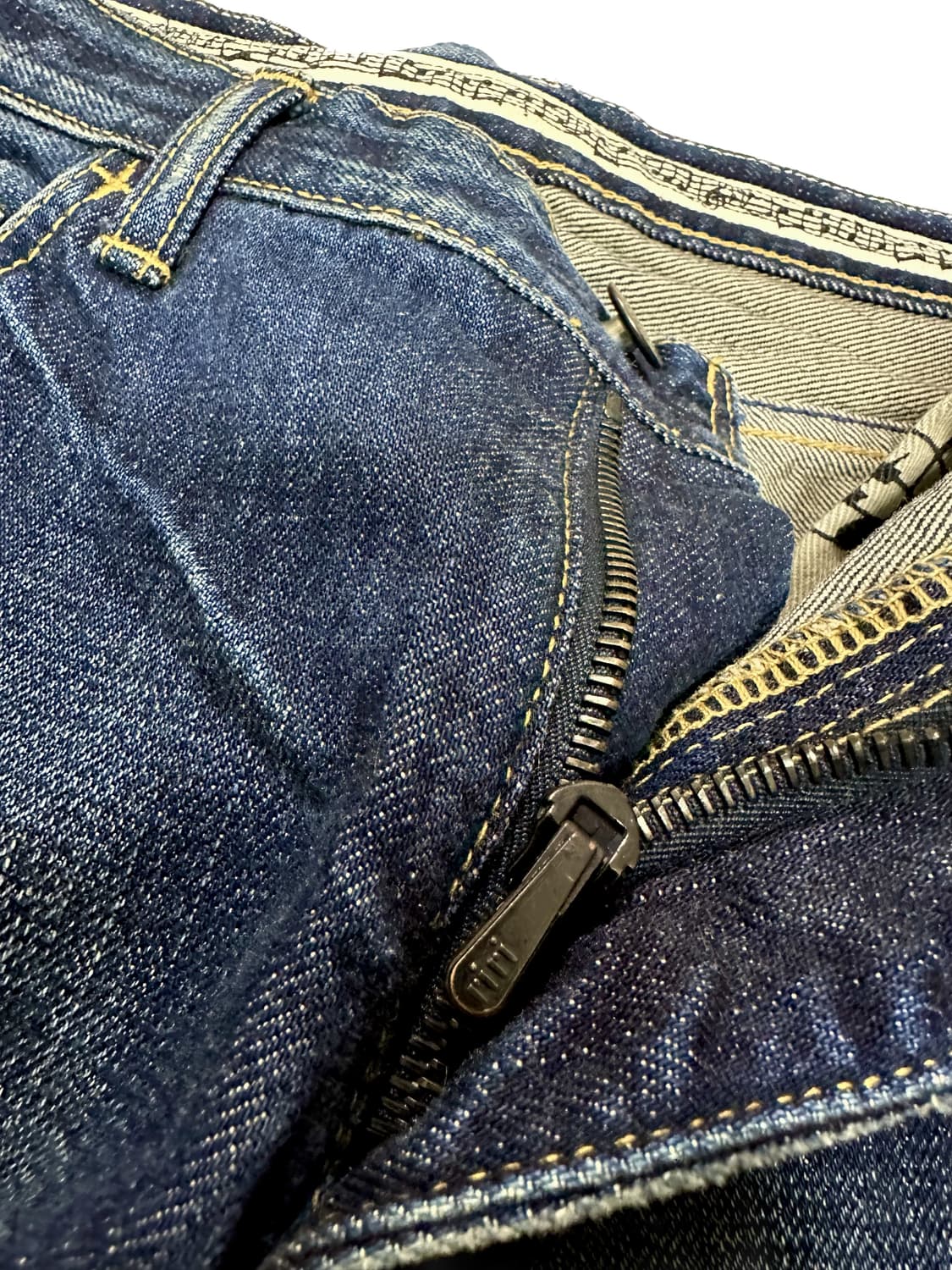 넘버나인07ss about a boy 크라잉하트패치 데님팬츠 상품이미지5