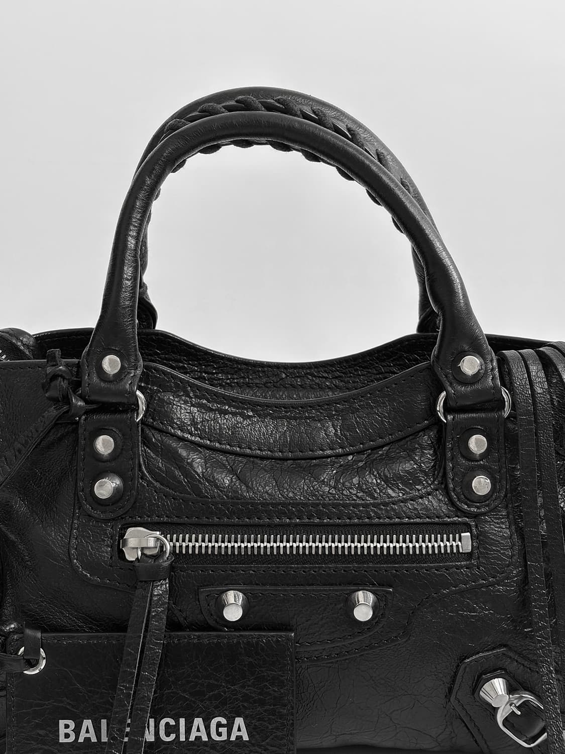 발렌시아가 시티백 로고 미니 판매합니다. 상품이미지2