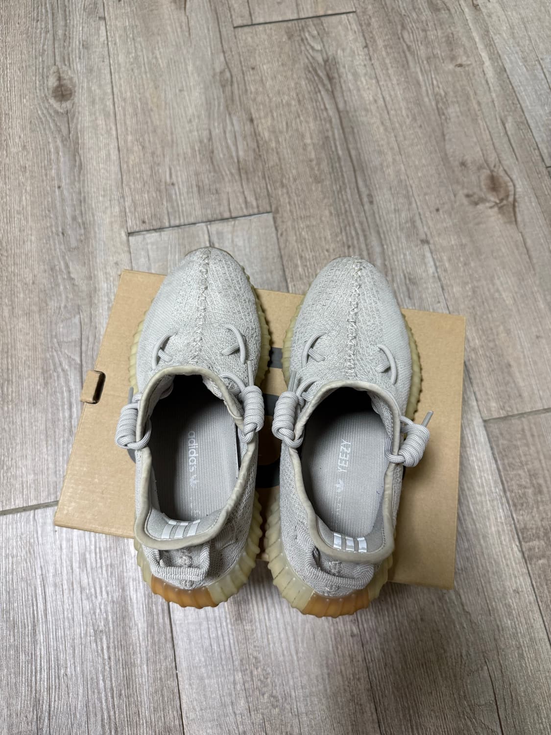 아디다스 이지부스트 350 V2 세서미 (260) 상품이미지4