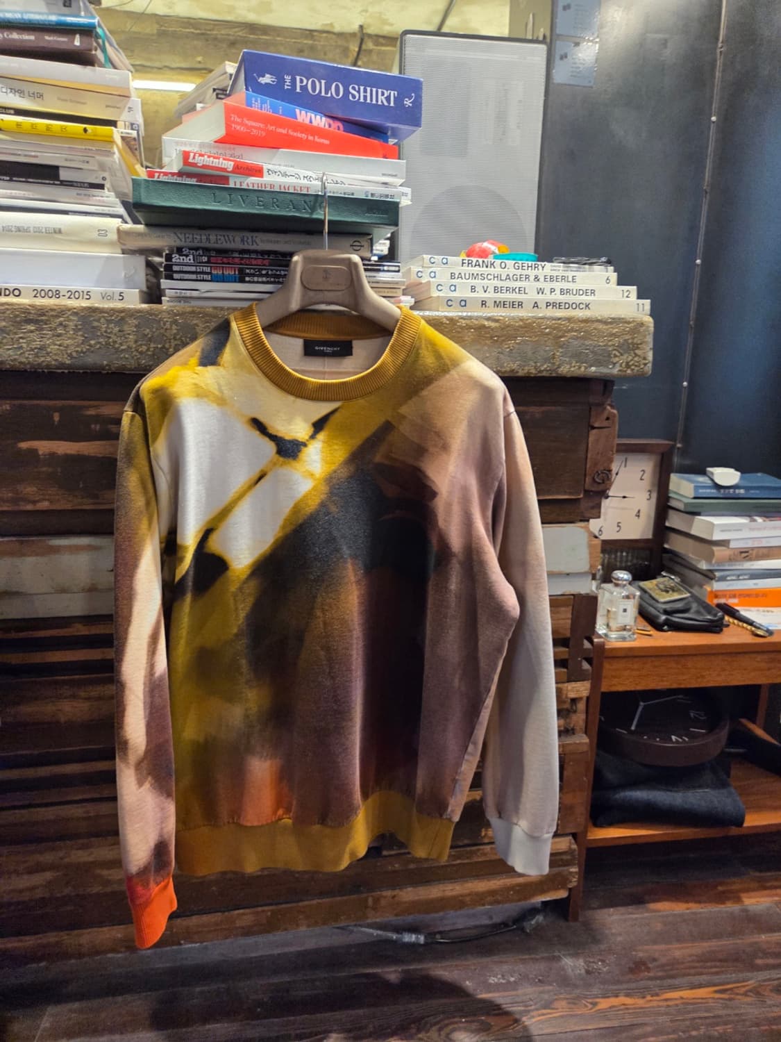 지방시 스웻 상품이미지9