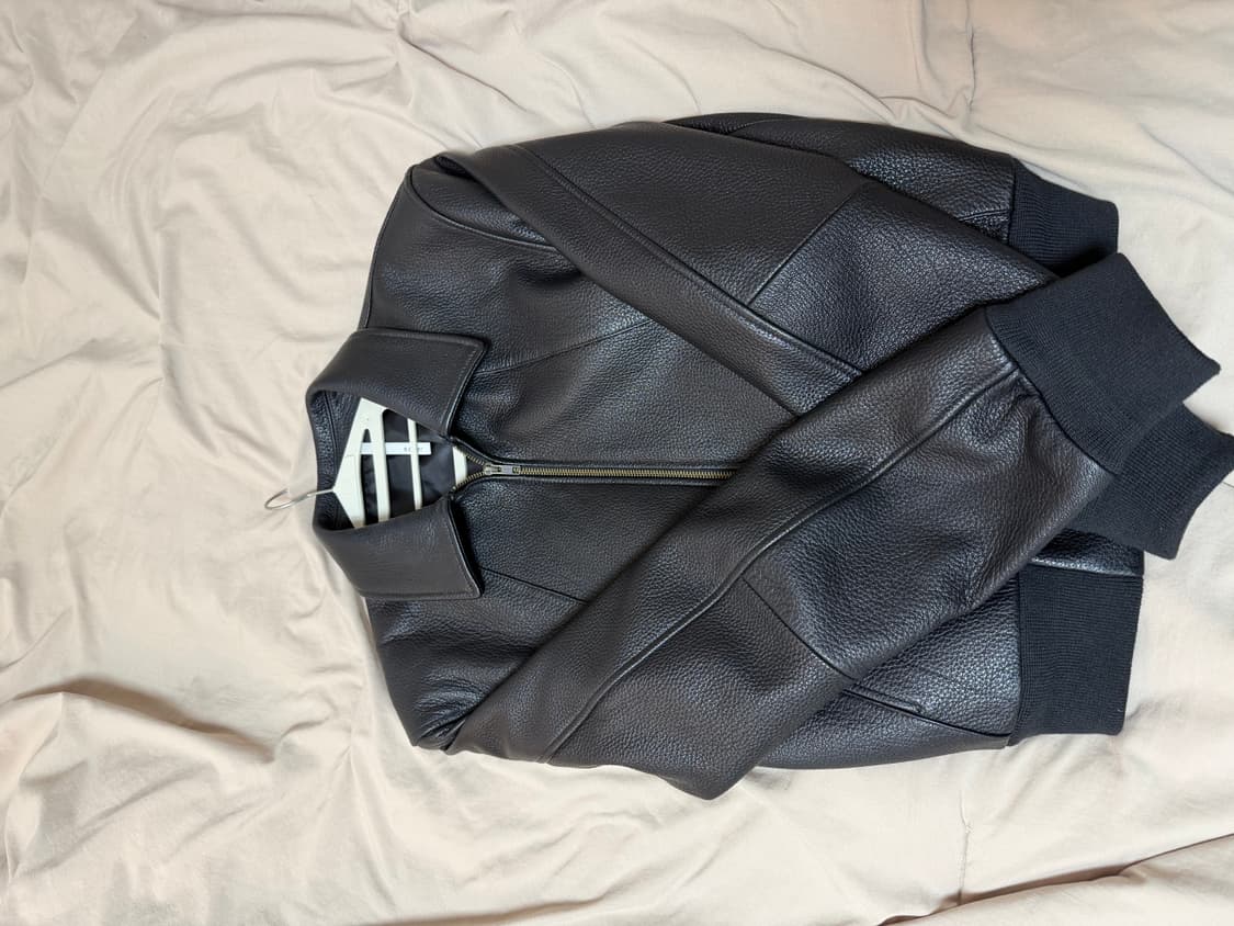 노이어 고트 슈렁큰 레더 블루종 (블랙) 상품이미지2