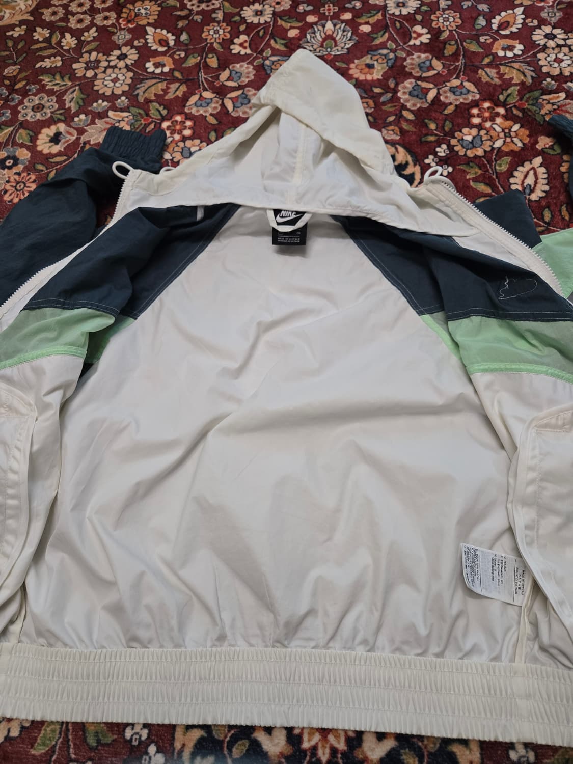 [S] 나이키 헤리티지 윈드러너 바람막이 자켓

 상품이미지8