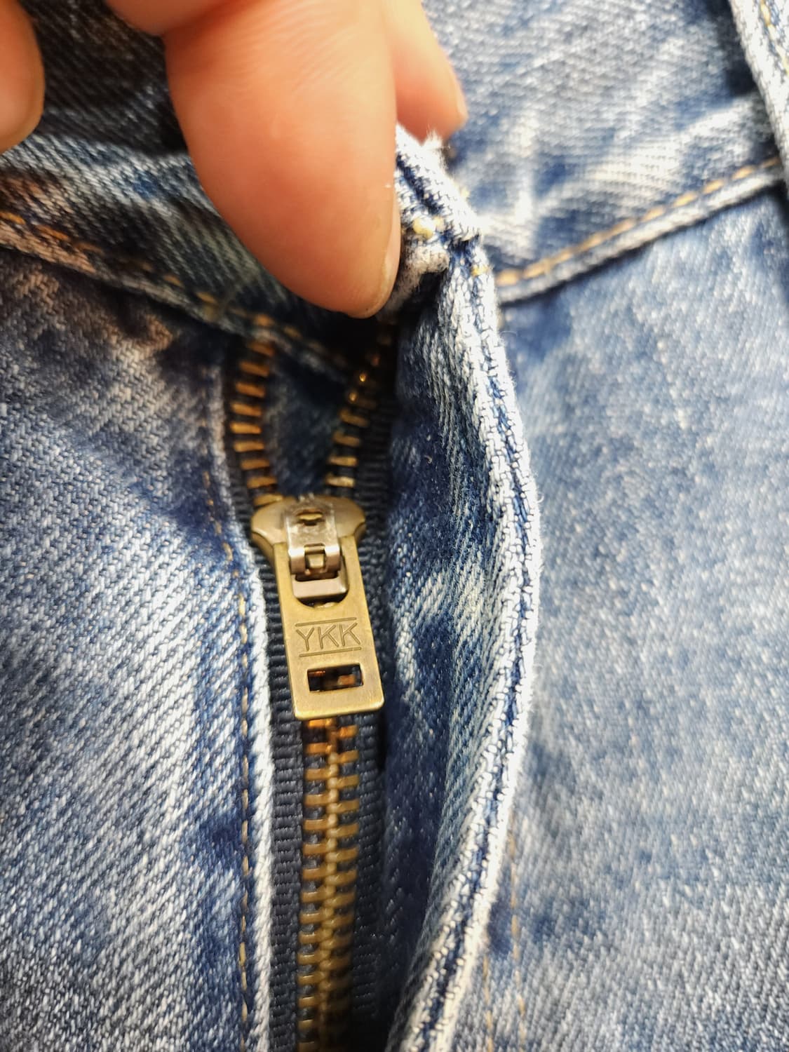폴로 랄프로렌 핸드컷팅 데님 반바지

 상품이미지4