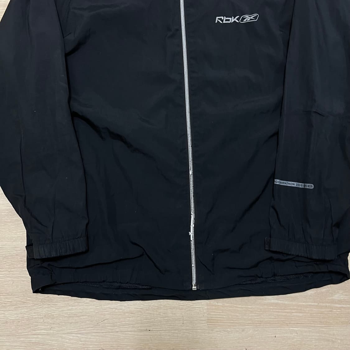 리복 2005 파주 통일 마라톤 바람막이 자켓 [블랙] L/100 상품이미지3