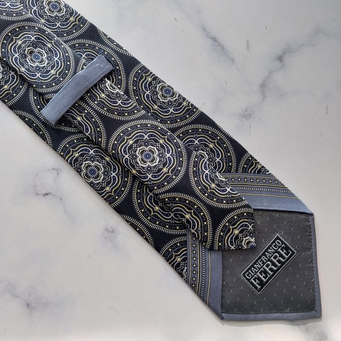 지안프랑코 페레 메달리온 패턴 넥타이 9.2cm A+~A등급 K1952 상품이미지8