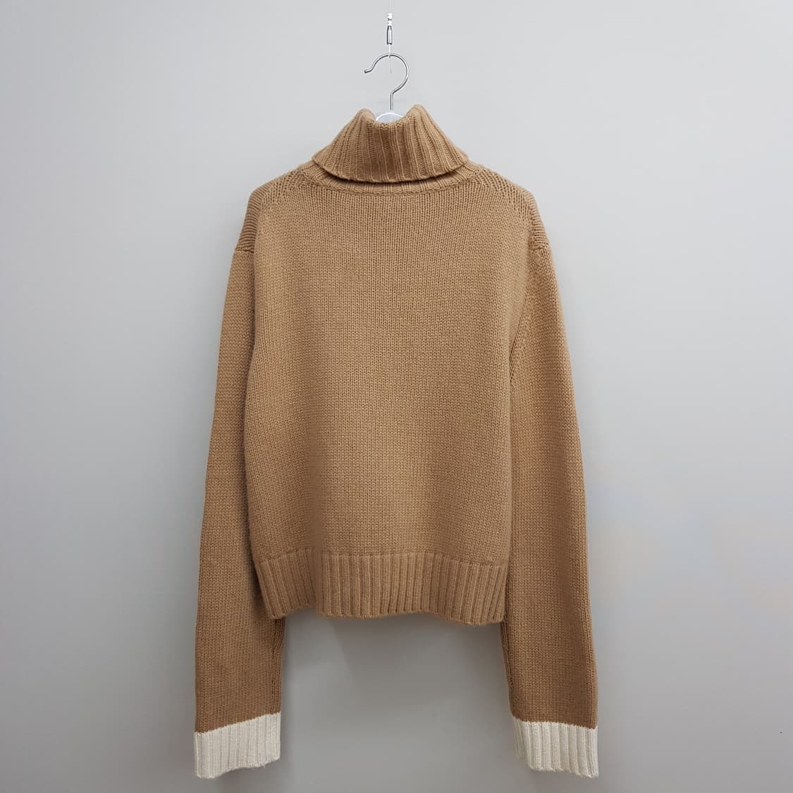 AND YOU 앤유 코펜하겐 배색 소매 하프 터틀넥 니트 1사이즈 상품이미지4