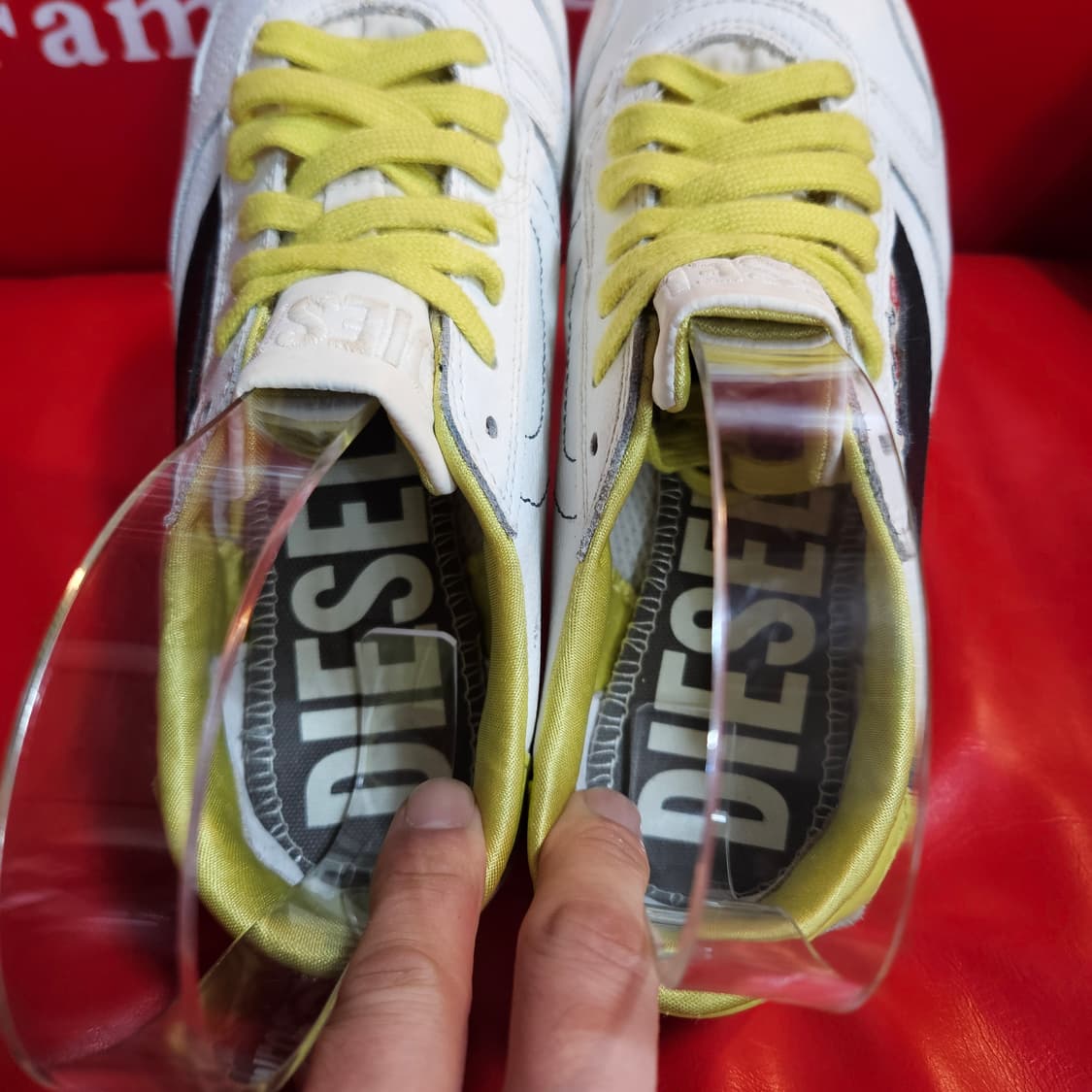 디젤(DIESEL) Y2k 셰클로 스니커즈 37size 상품이미지7