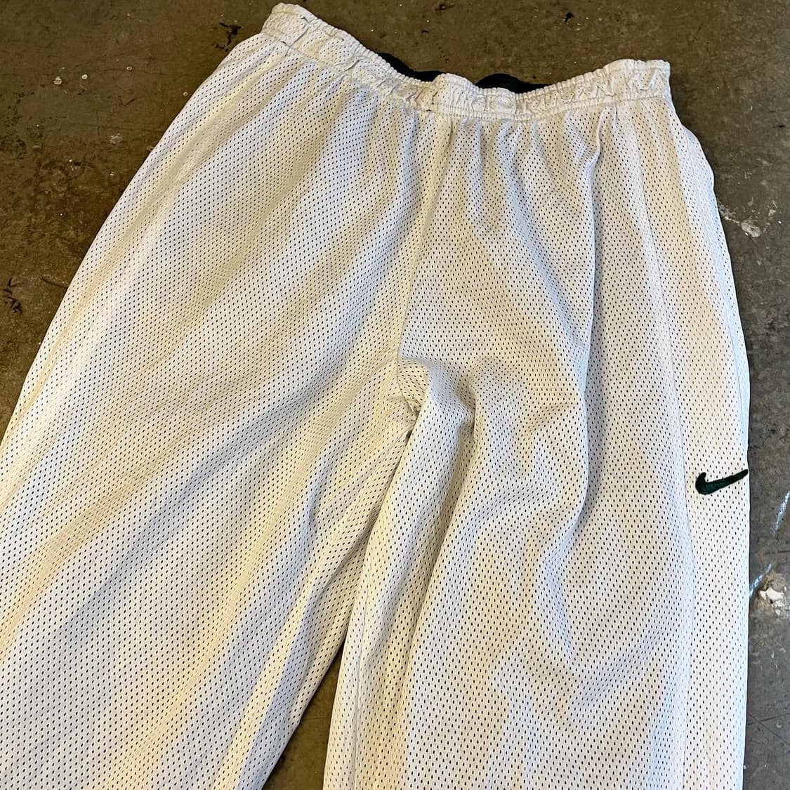 Nike reversible track pants 상품이미지6