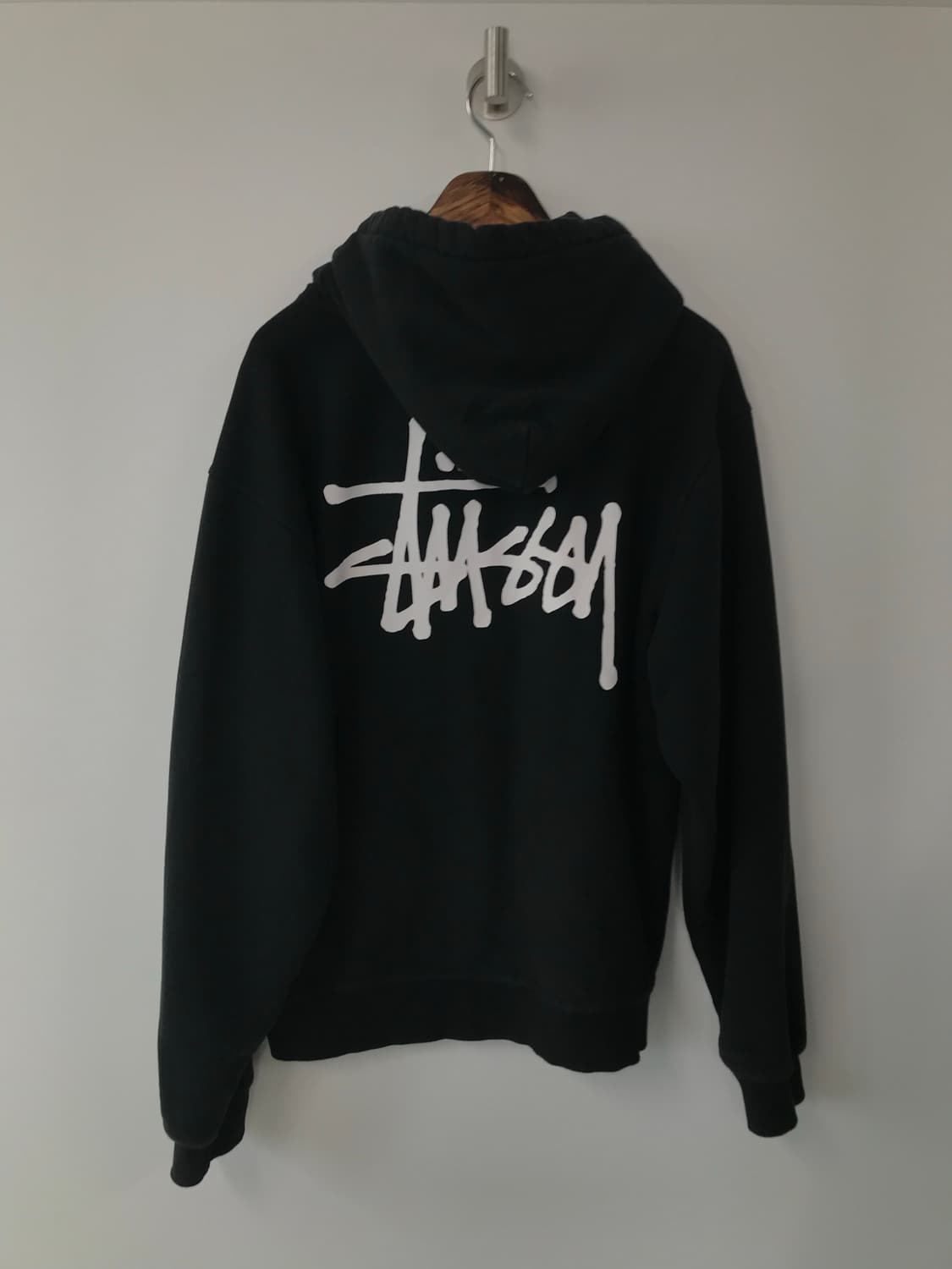 스투시 스탁로고 블랙 후드티 상품이미지4