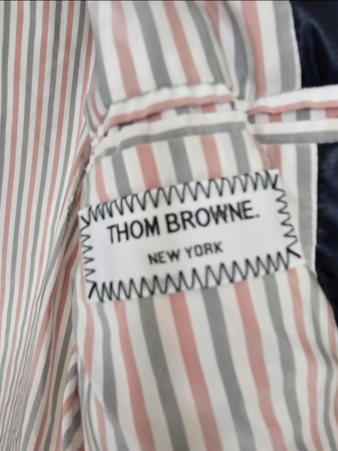 톰브라운 사선완장 봄버 다운 롱패딩(0/공용/백화점정품) 상품이미지9