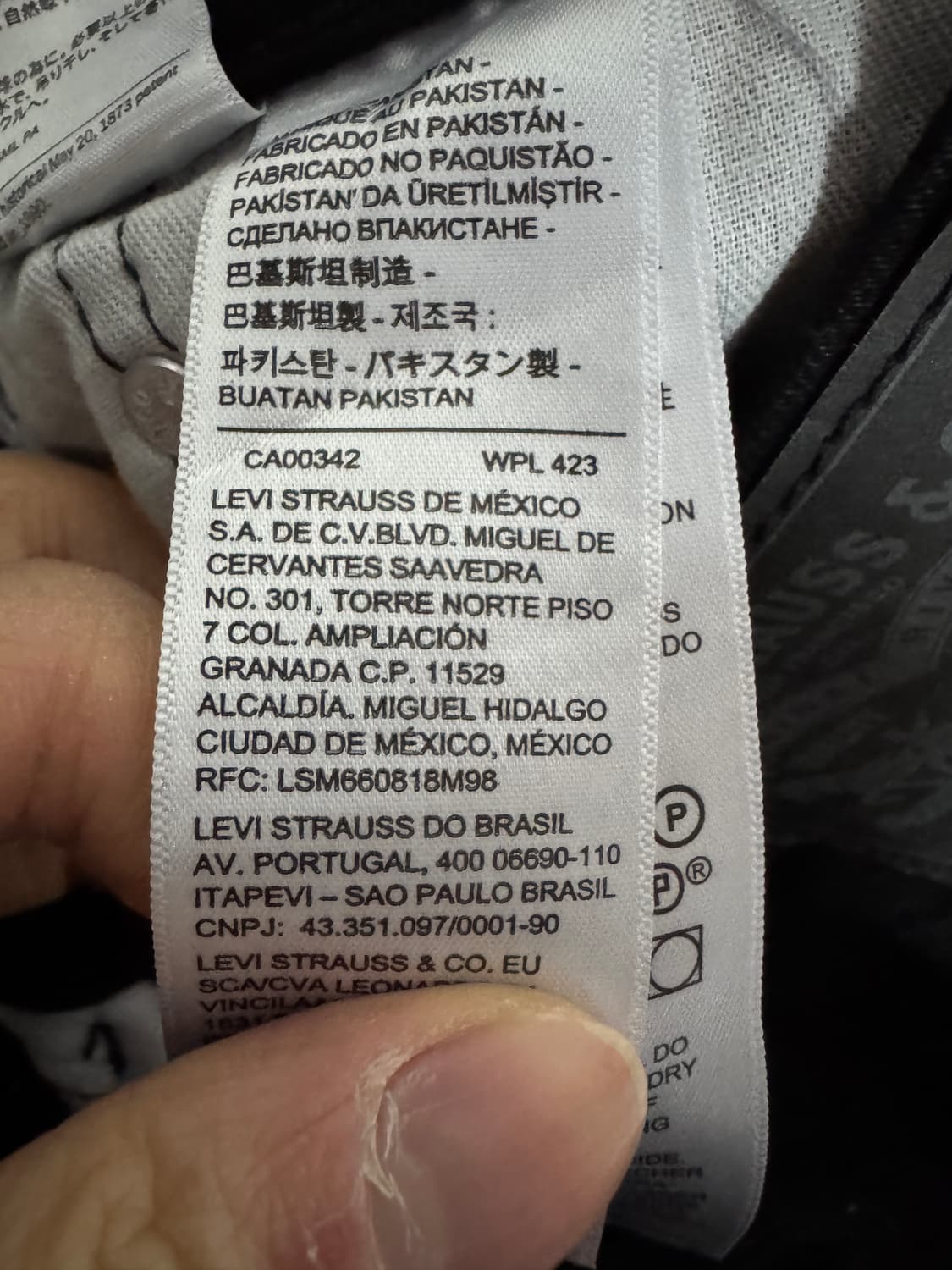 리바이스 502 미니멀 블랙 데님팬츠 33.8인치 상품이미지4