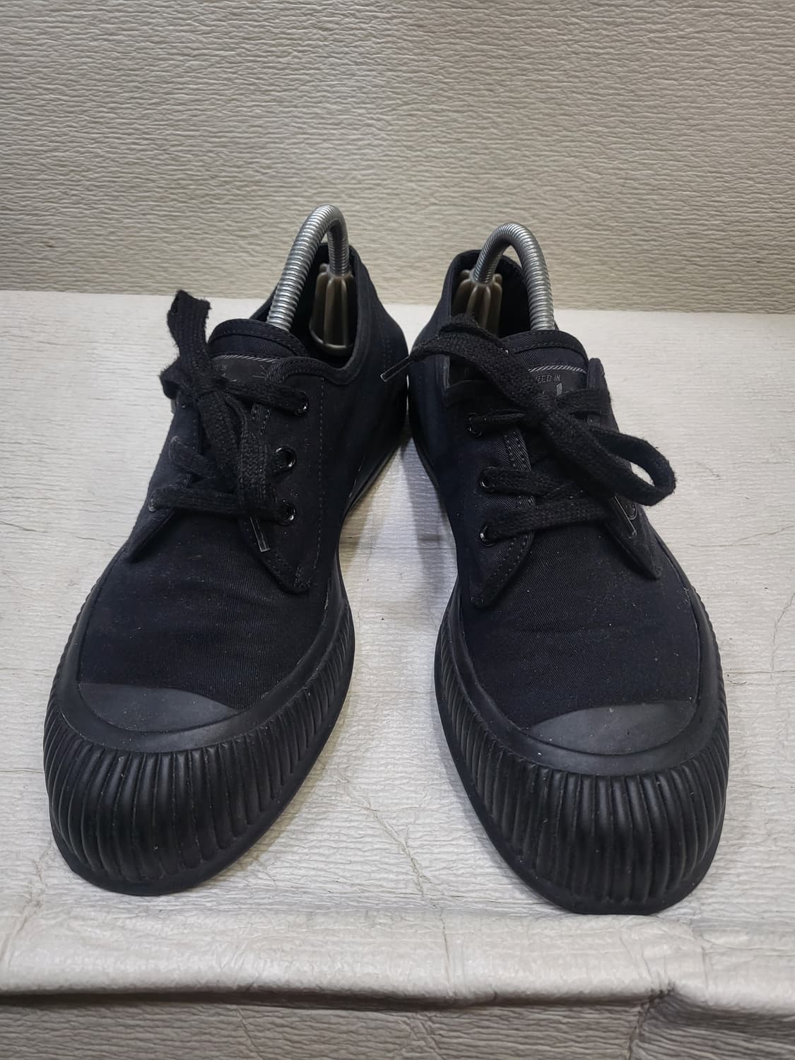 프라다 스니커즈 정품 260사이즈 상품이미지1