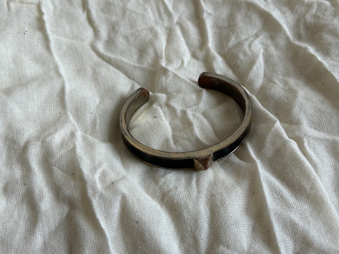 스터드 블랙 뱅글 상품이미지2