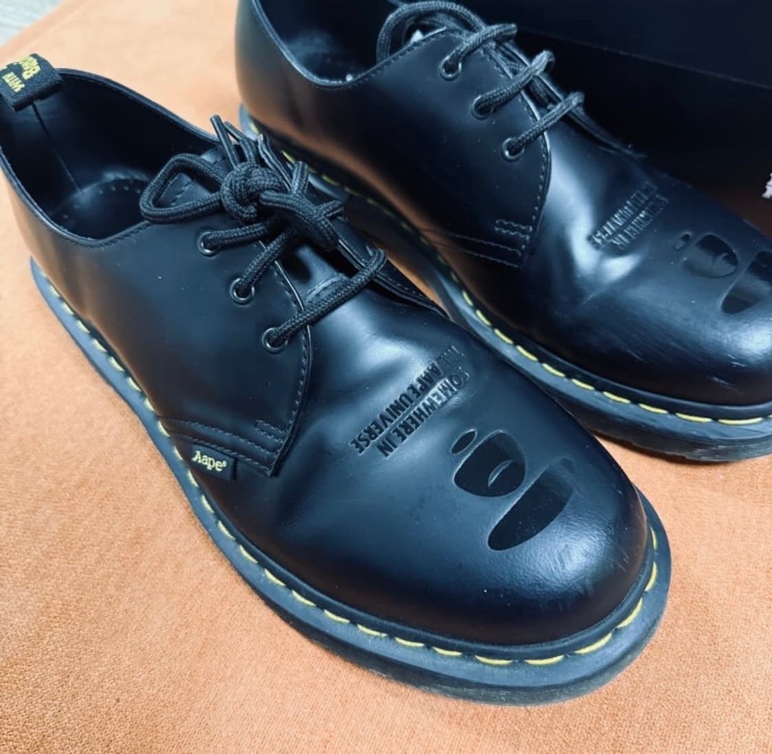 닥터마틴 베이프 1461 스무스레더 상품이미지3