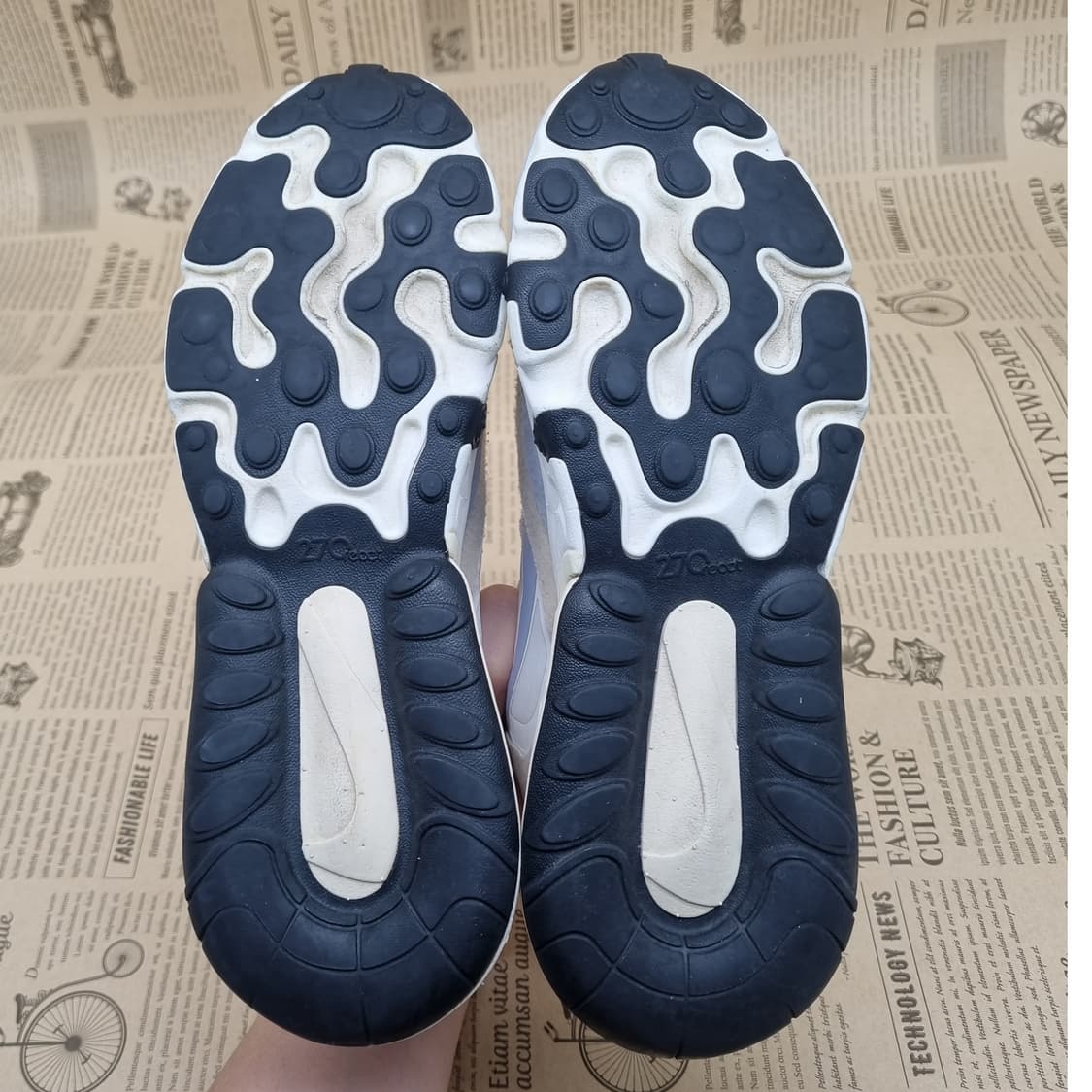 나이키 에어맥스 270 리액트 운동화 235 상품이미지3