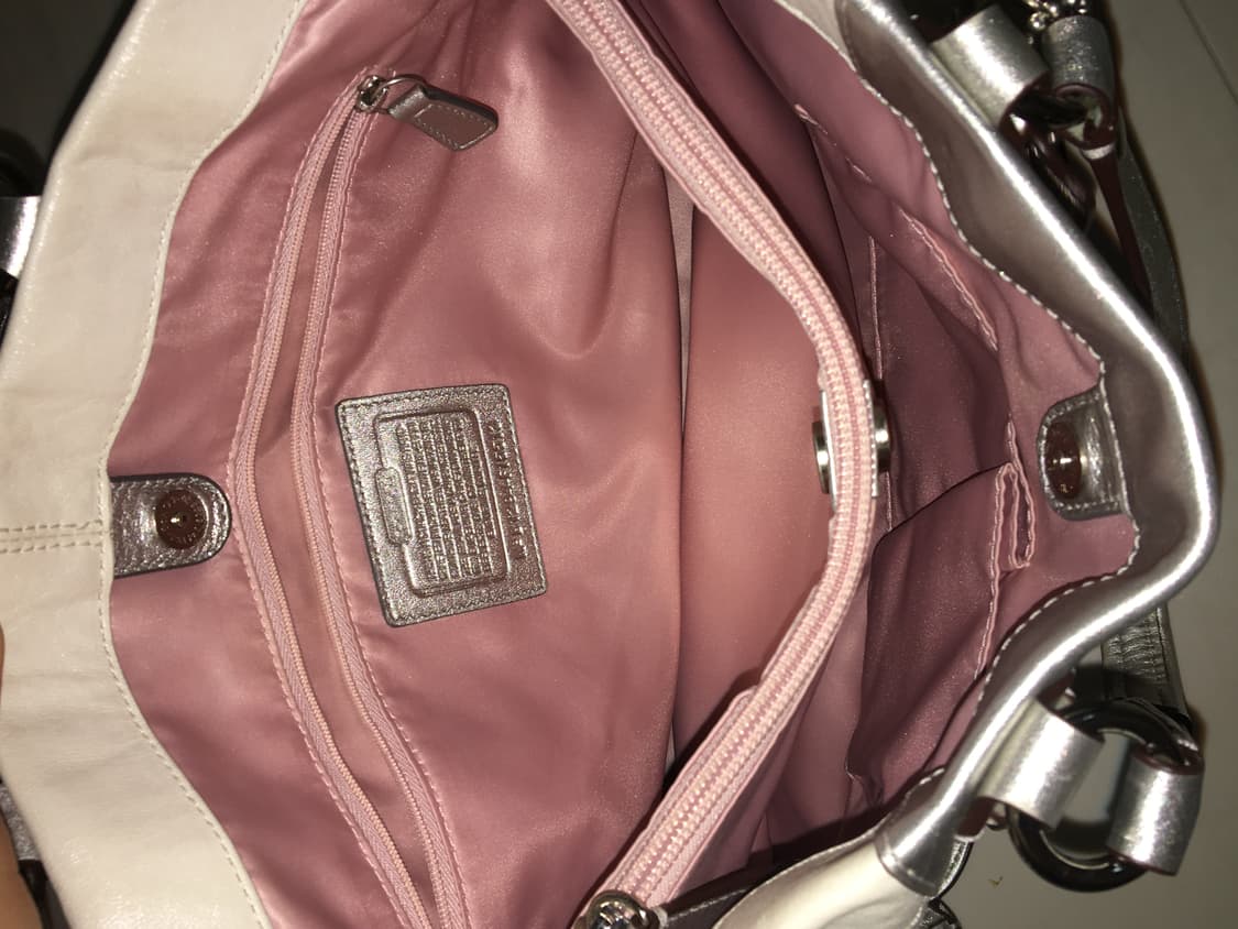 Coach vintage ivory &silver shoulder bag 상품이미지10