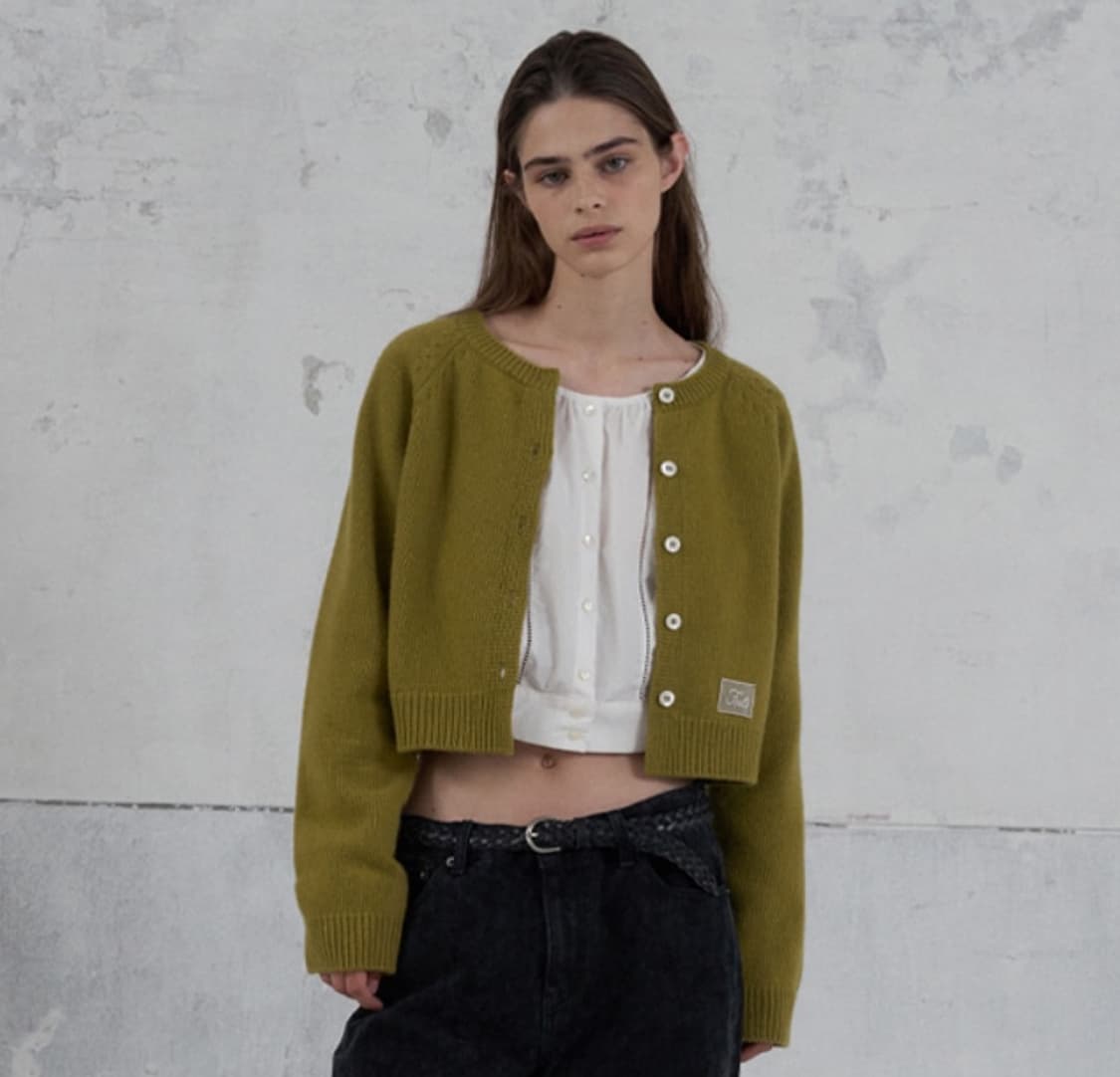 (1회착용) 포에토 powder cardigan 파우더 가디건 상품이미지1