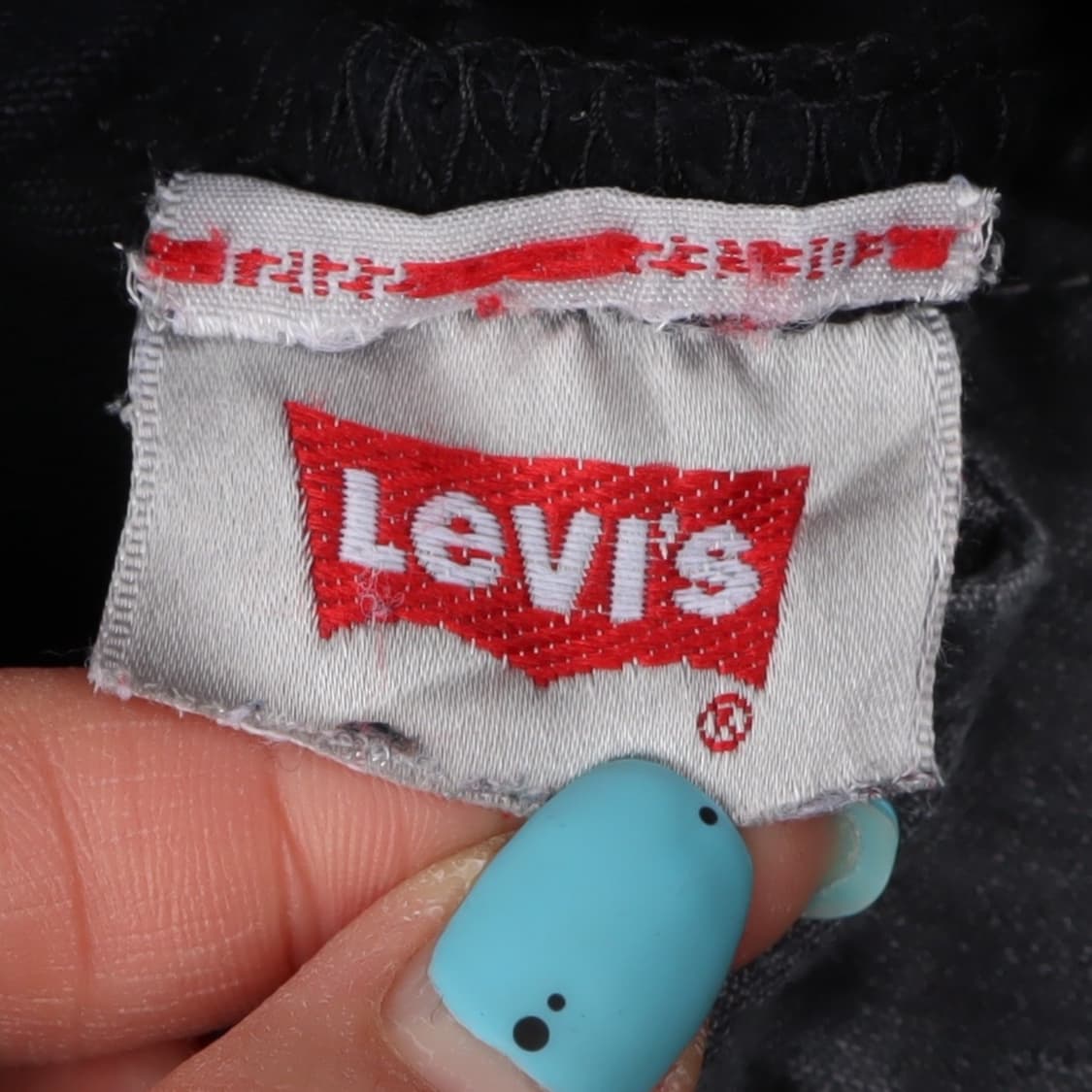 리바이스 501 스트레이트 레그 버튼플라이 블랙 데님팬츠  상품이미지9