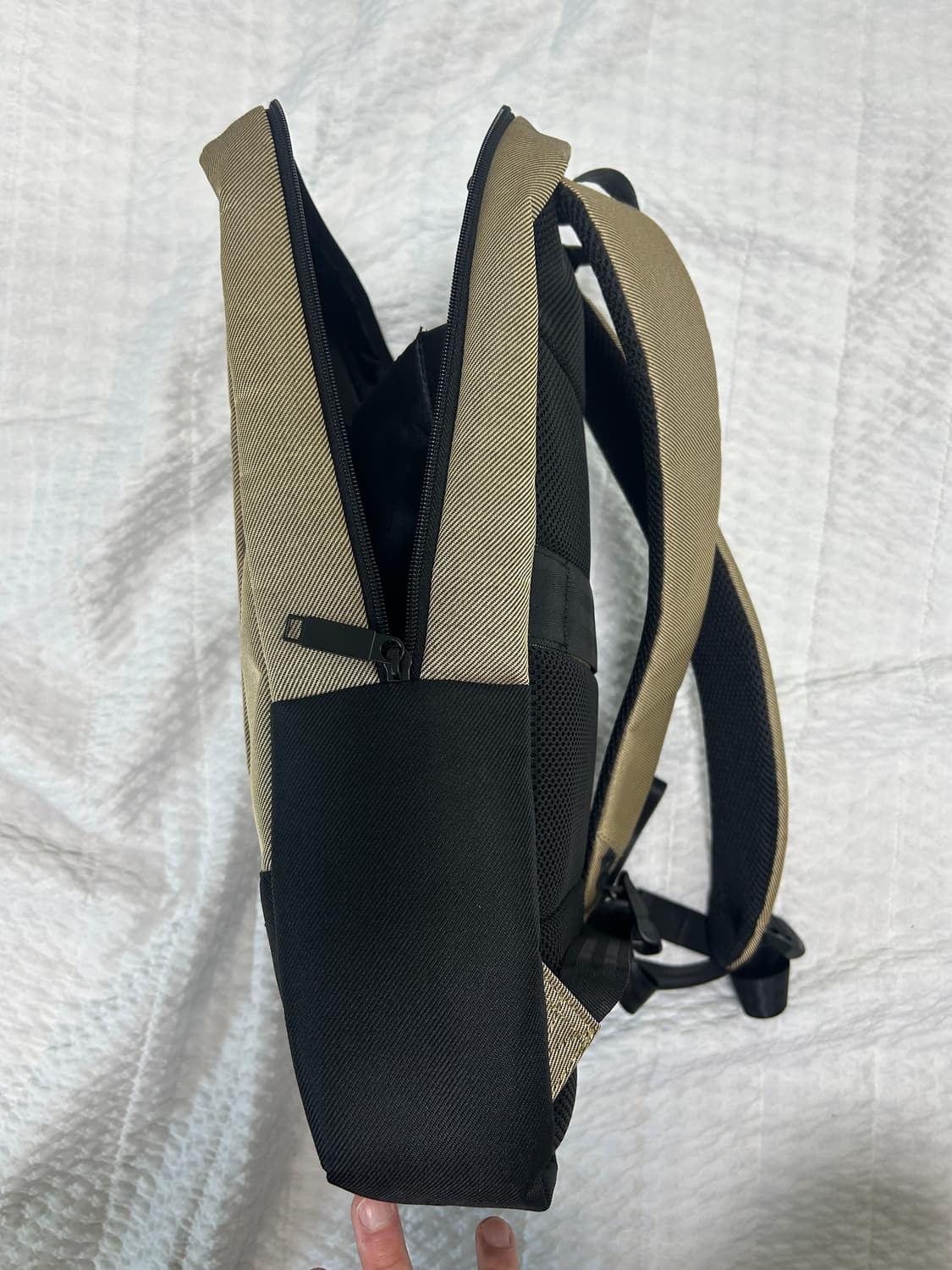 내셔널지오그래픽 백팩 베이지 상품이미지3