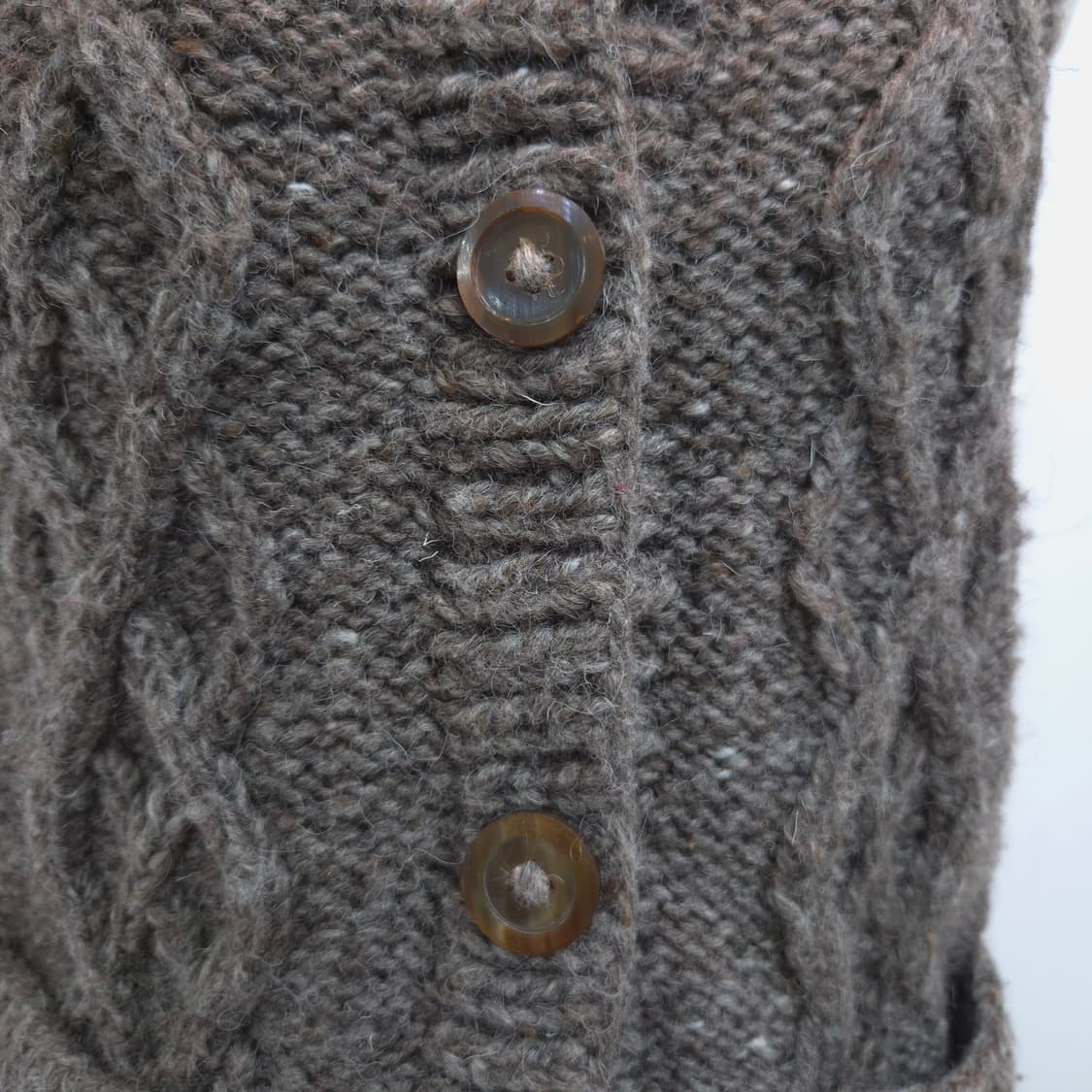 울 케이블 후드 니트 베스트 상품이미지3