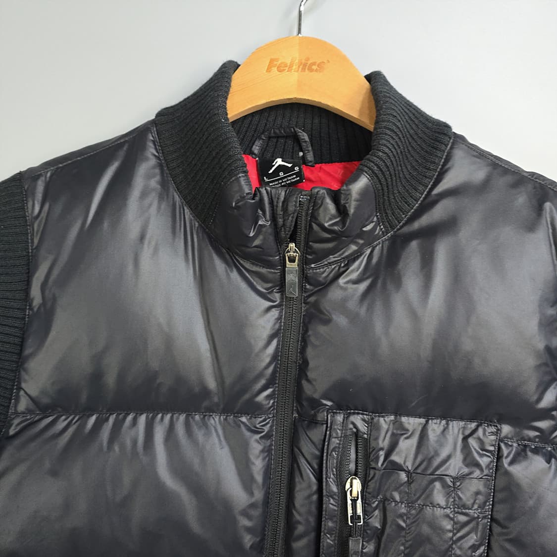 나이키 조던 다운 패딩 조끼 블랙 상품이미지2