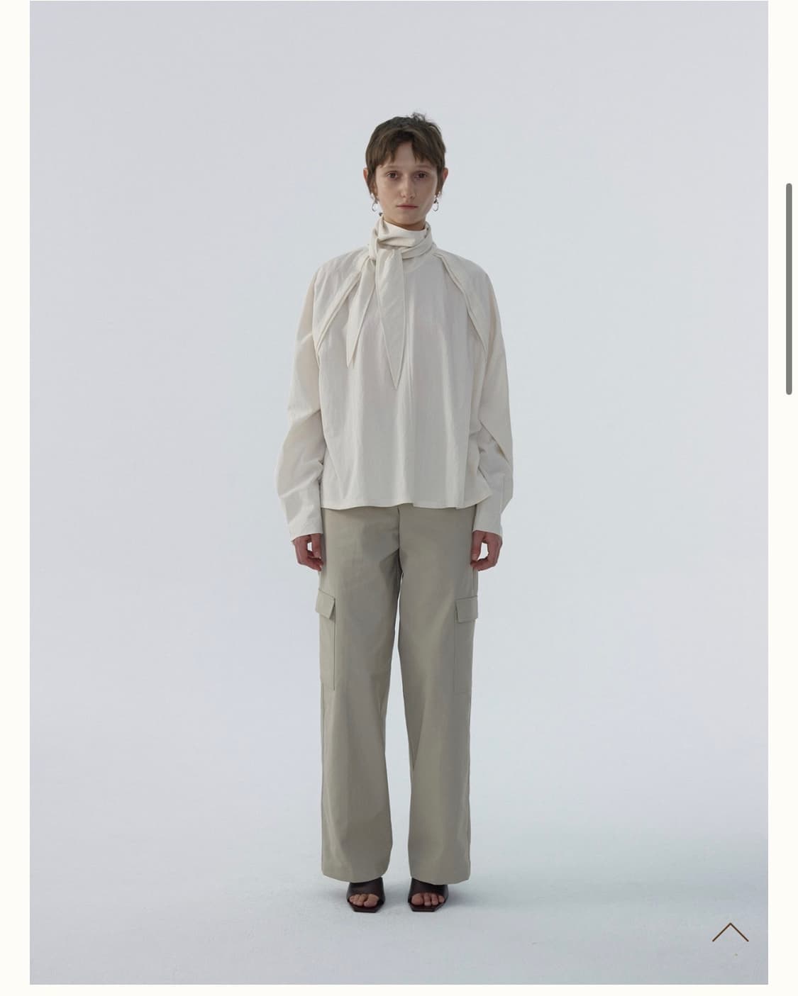 리본빛 Raphia blouse 상품이미지3