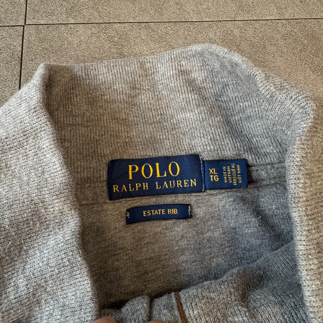 폴로 국내 매장 정품 그레이 이스테이트립 반집업 니트 상품이미지5