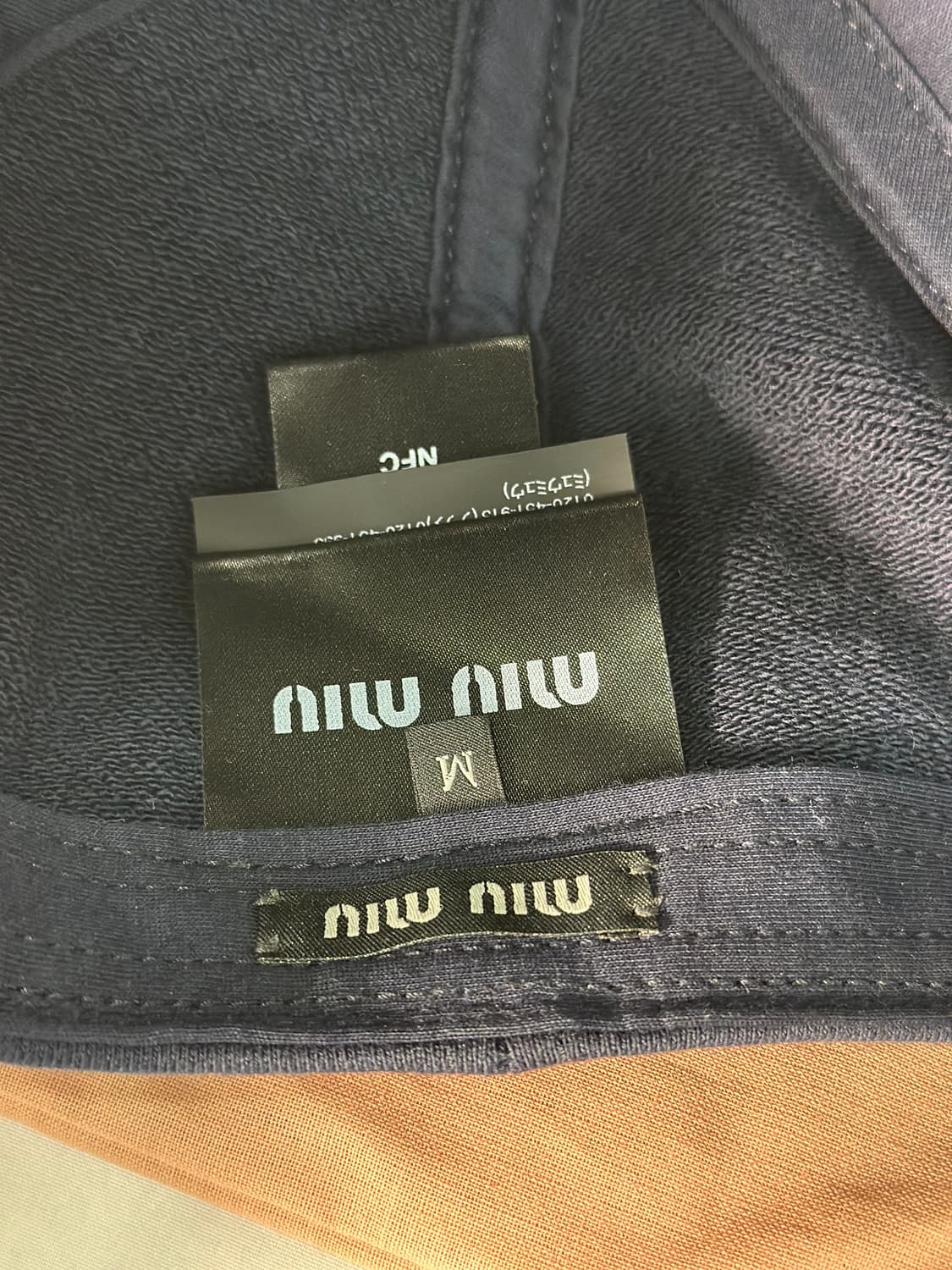 [정품]미우미우 데님 베이스볼 캡 네이비 상품이미지8