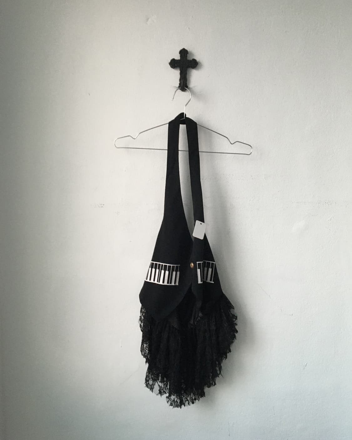 Lace trimming point vest 상품이미지1