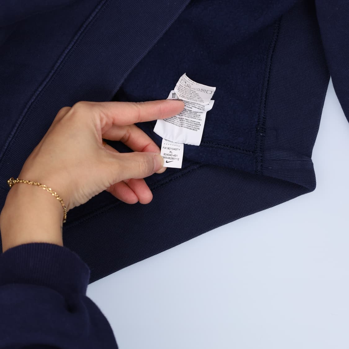 [XL] 나이키 스몰로고 네이비 맨투맨 티셔츠 0119H1 상품이미지5