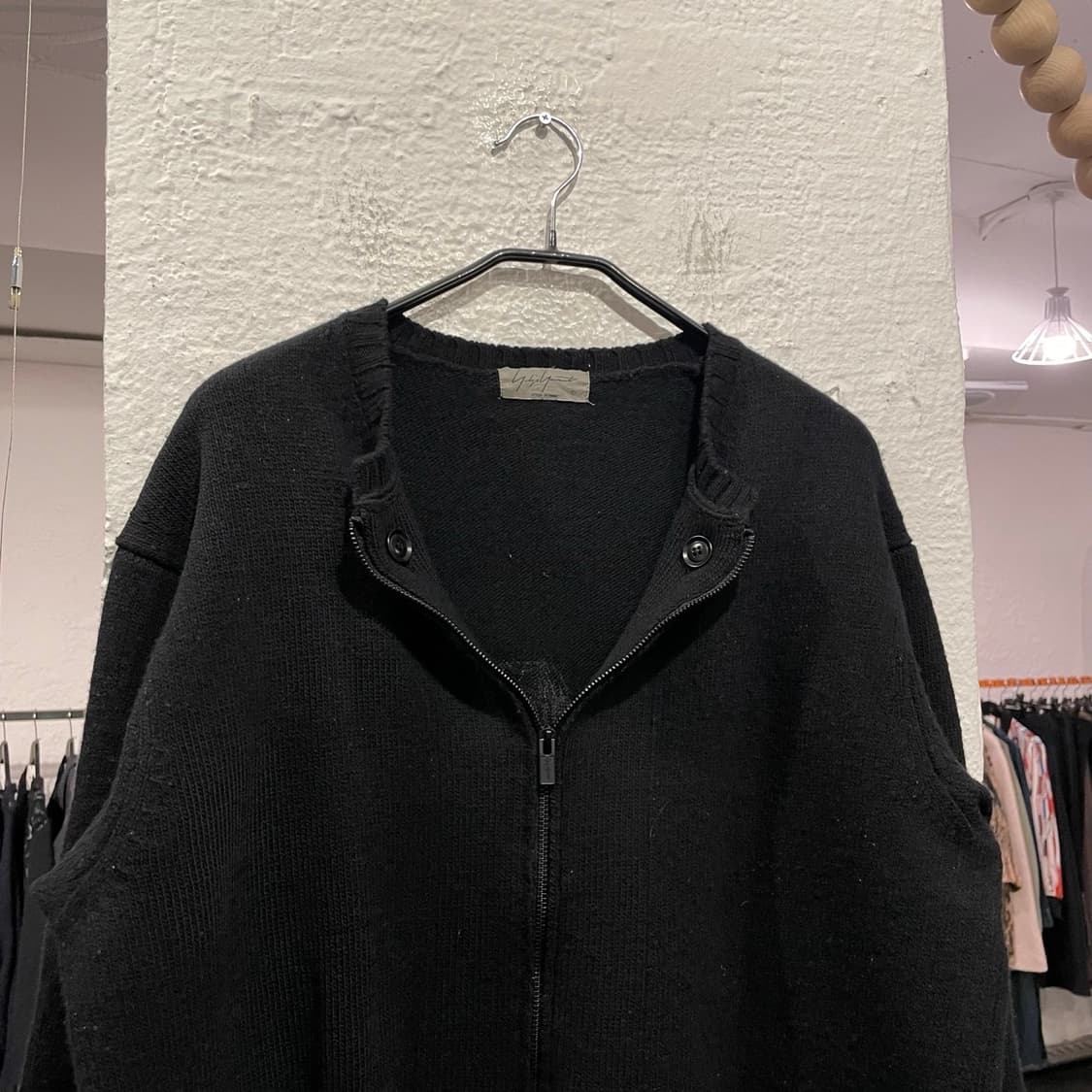 요지야마모토 뿌르옴므 스컬 자수 가디건 상품이미지4