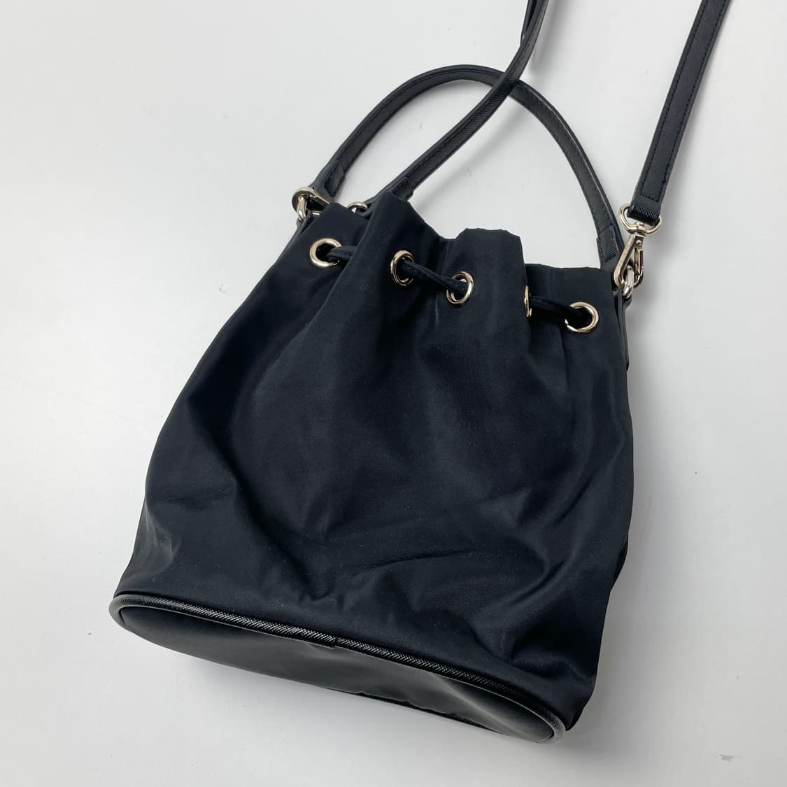 [중고] 아가타 나일론 복조리 크로스백 상품이미지2