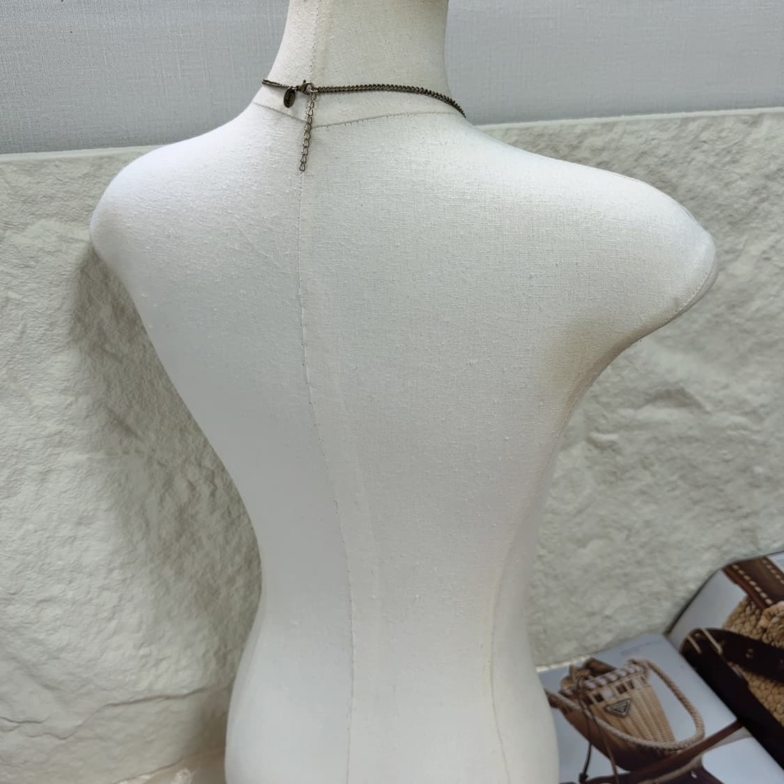 빈티지 기하 메탈 양면 착용 황동 목걸이 상품이미지4