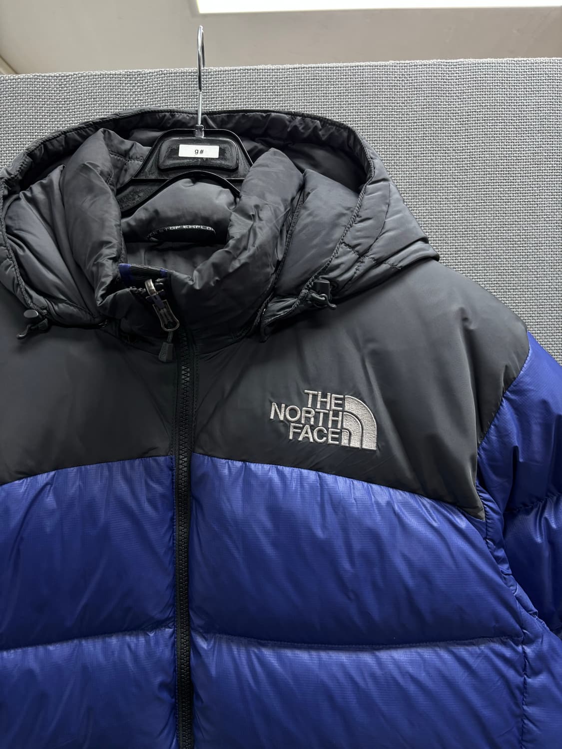 노스페이스 후드탈착 구스 다운패딩 상품이미지3