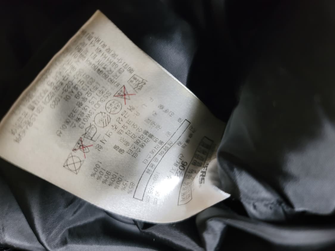 스케쳐스 덕다운 리얼라쿤퍼 봄버 90표기 95정사이즈 상태굿

 상품이미지10