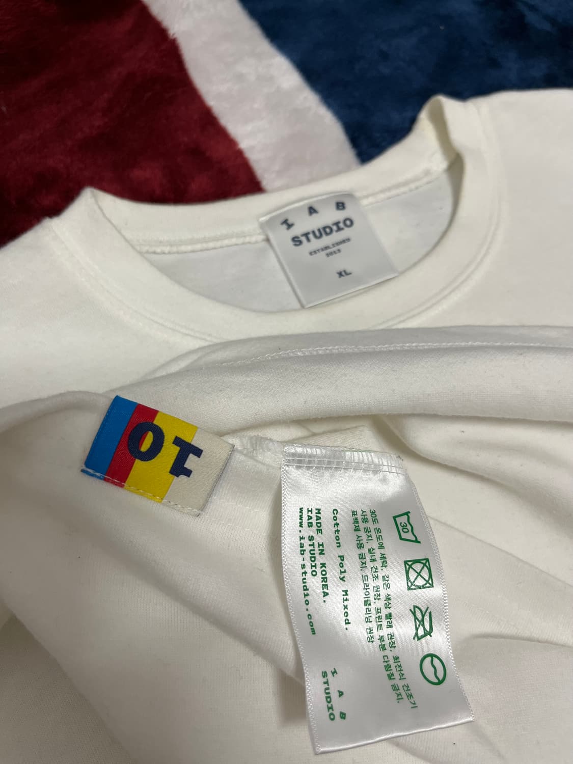 아이앱스튜디오 반팔티 XL(105) 정품 상품이미지3