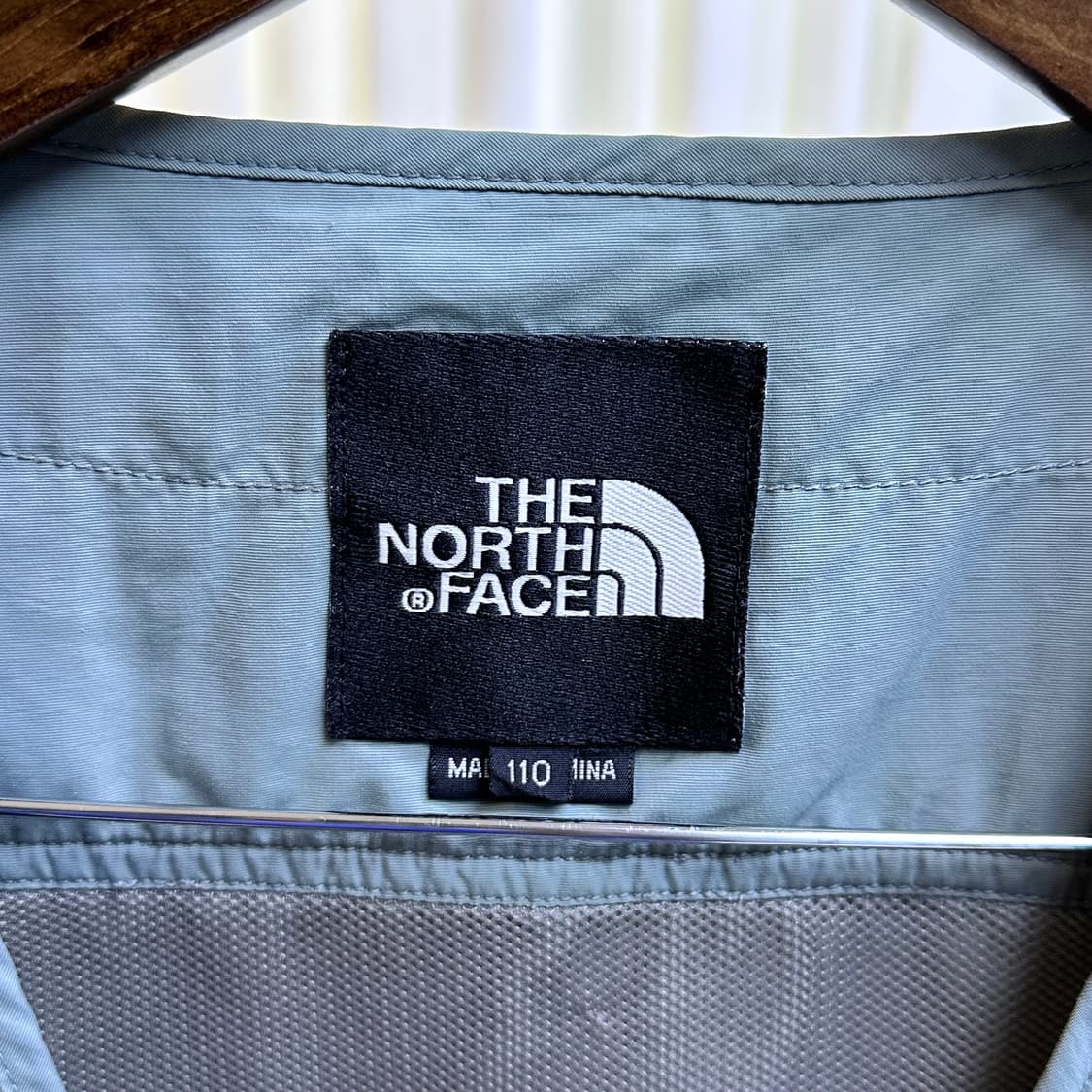 노스페이스의 나일론 유틸리티 베스트 상품이미지4