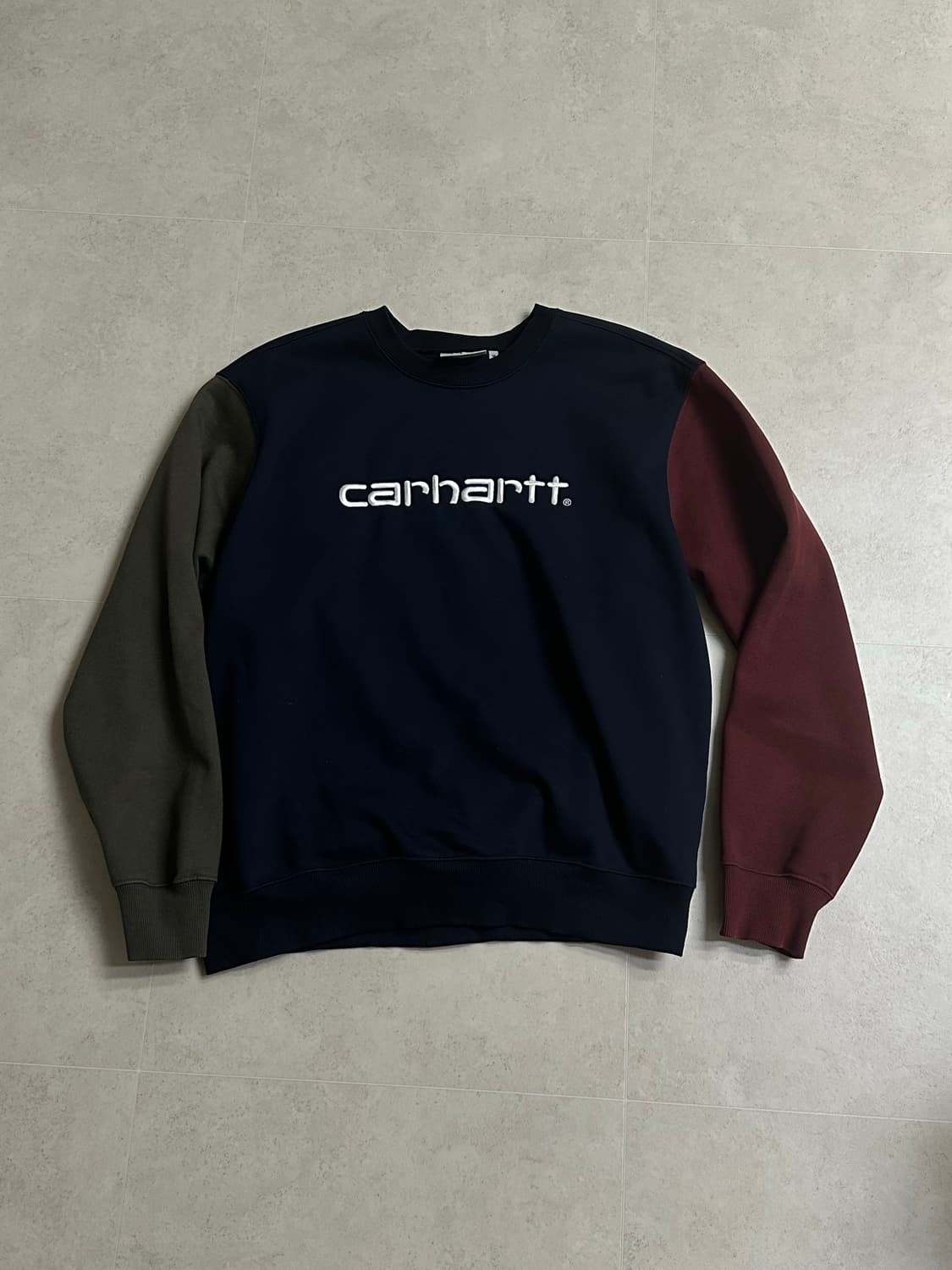 carhartt wip 칼하트 윕 컬러블록 맨투맨 상품이미지1