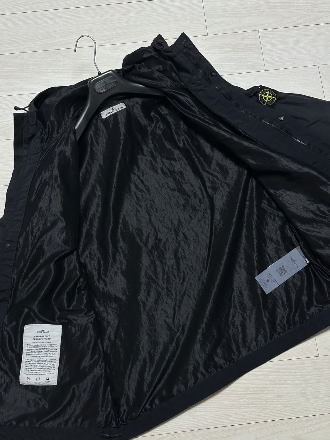 스톤아일랜드 크링클랩스 안티 드롭 자켓 25ss L(105) 상품이미지4