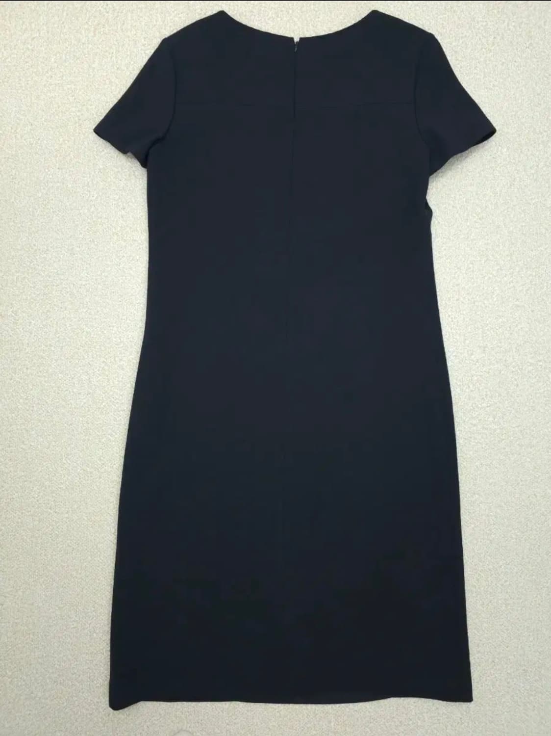 (88-98-165)MINE 여성 반팔 원피스 미디 블랙 상품이미지9