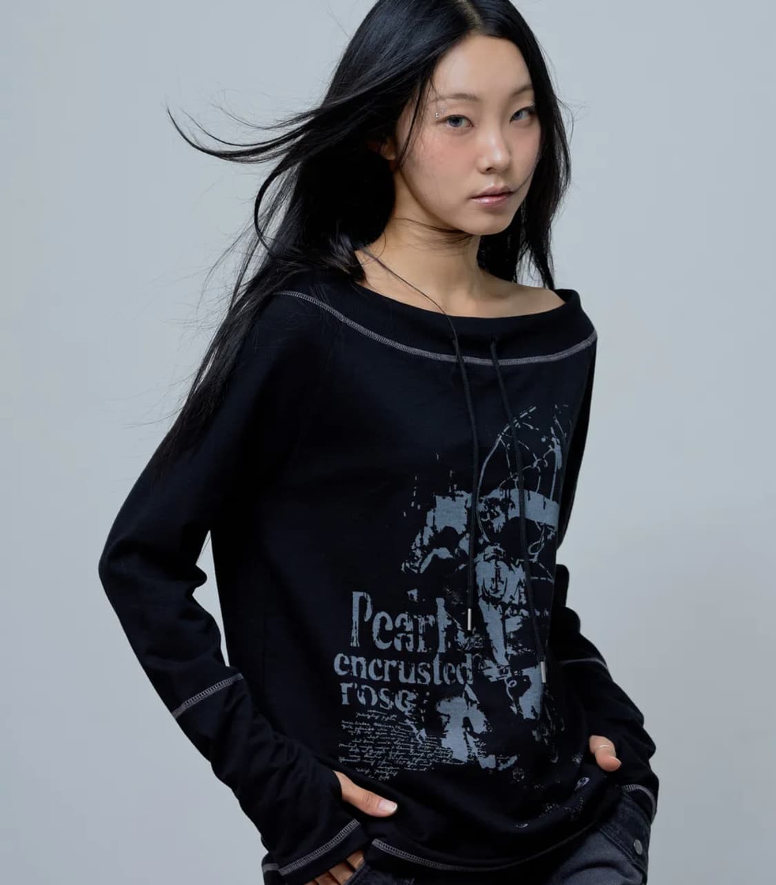 팬시클럽 펄 로즈 오프숄더 (BLACK) 상품이미지1