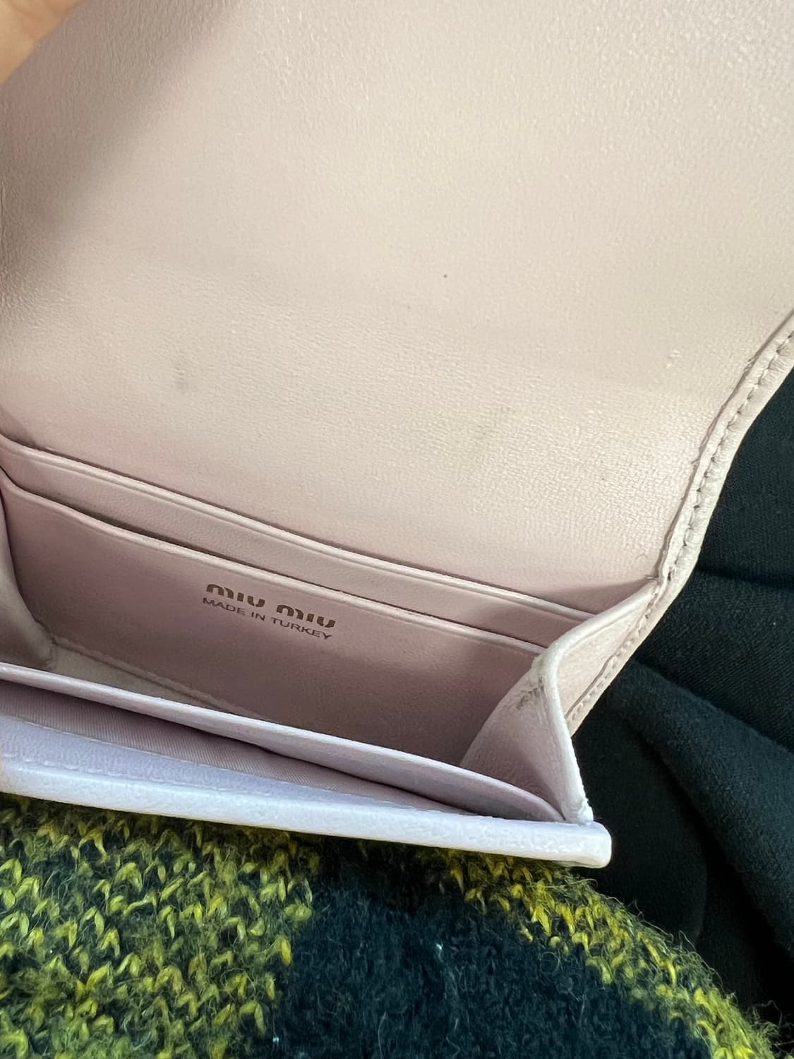 미우미우 지갑 상품이미지4