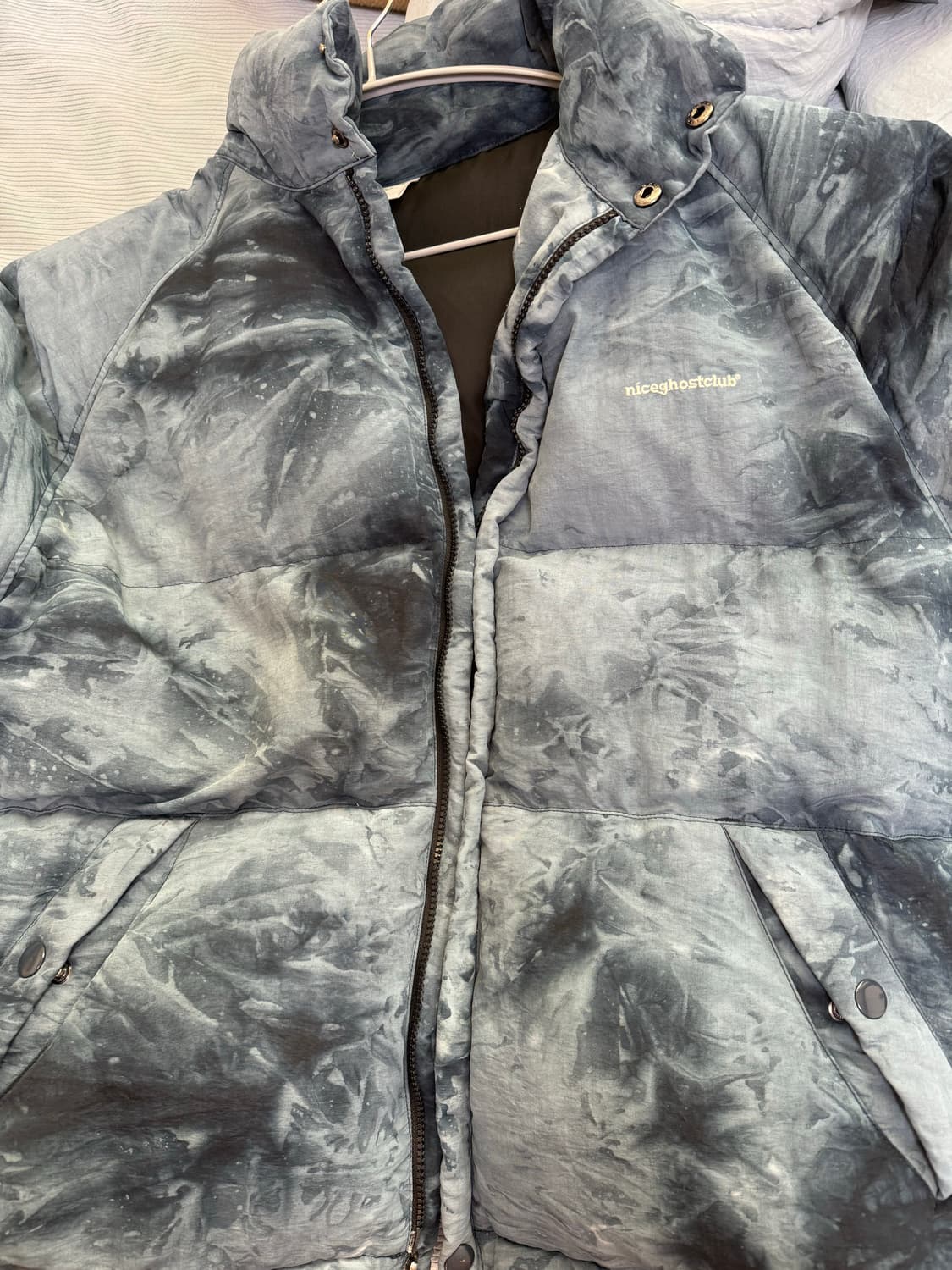 나이스고스트클럽 패딩 상품이미지1