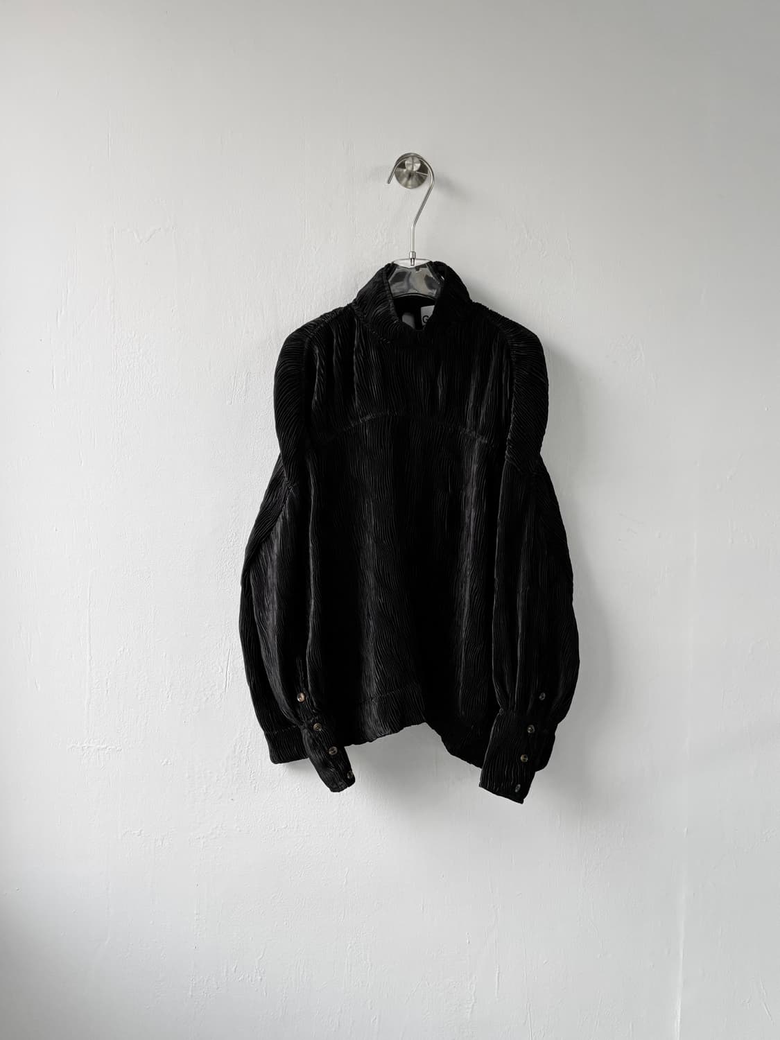 가니 플리츠 하이넥 셔츠 상품이미지1