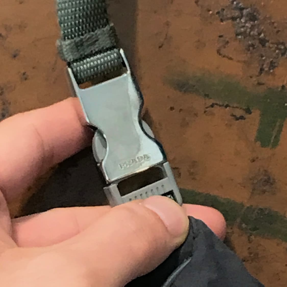 90s 프라다 에이징 차콜 미니 크로스백 숄더백 상품이미지8