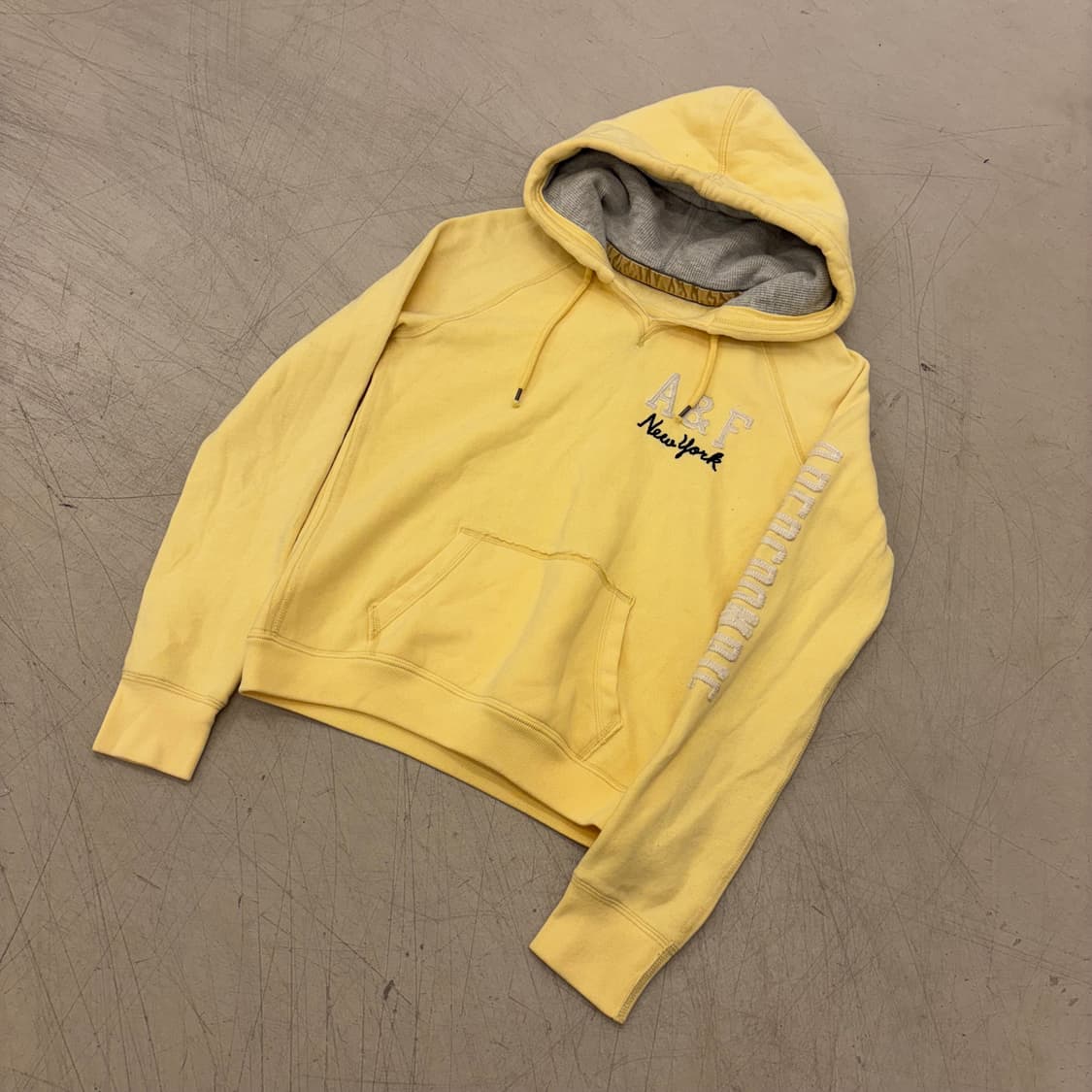 아베크롬비 사이드라인 옐로우 후드티 상품이미지1