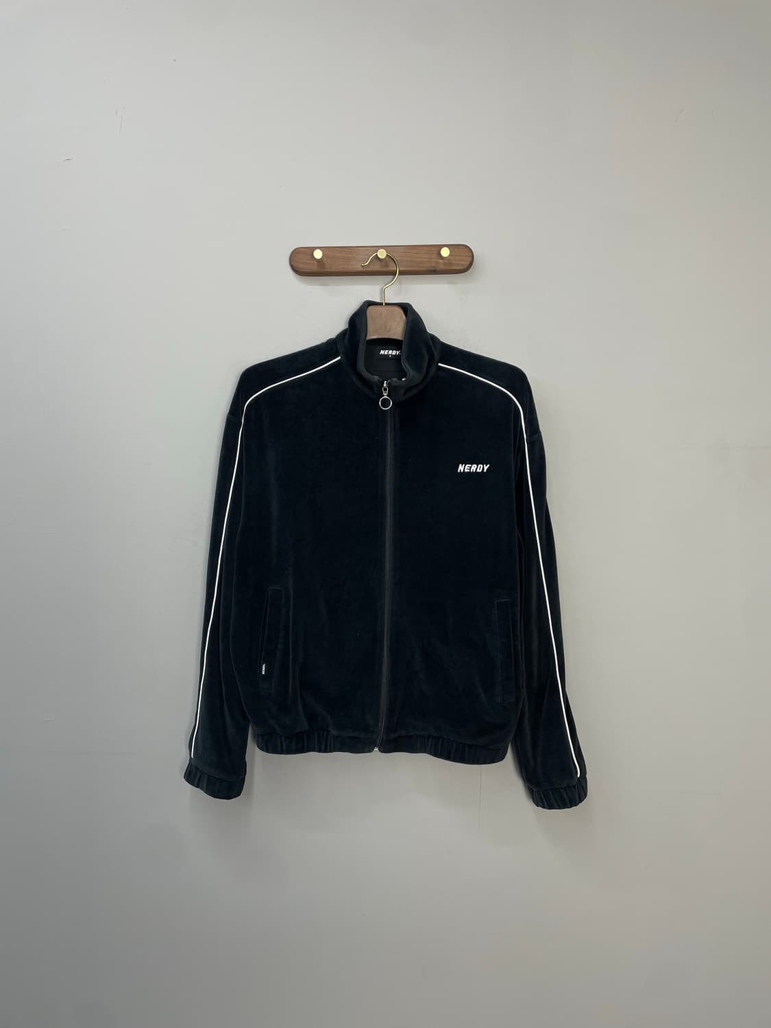 널디 블랙 벨벳 트랙탑 져지 H941 상품이미지2